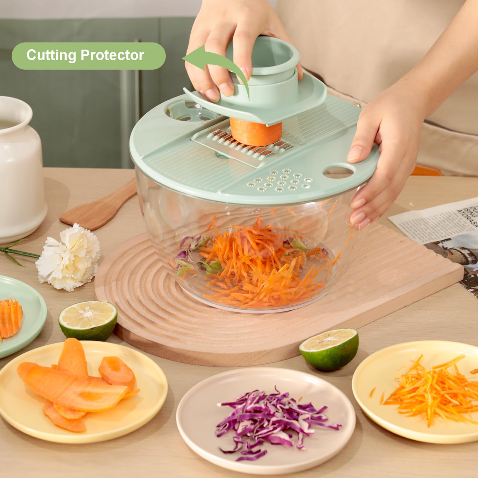 VINATO Centrifugadora Lechuga 4,5L, Mandolina de Cocina Multiusos, Escurridor Verduras para Lavar, Centrifugar y Cortar. Ensaladera con 5 Cuchillas + 1 Accesorio para Zumos.