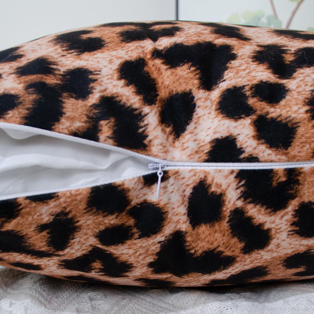 DILOXNSU Cushion Covers - Image 4