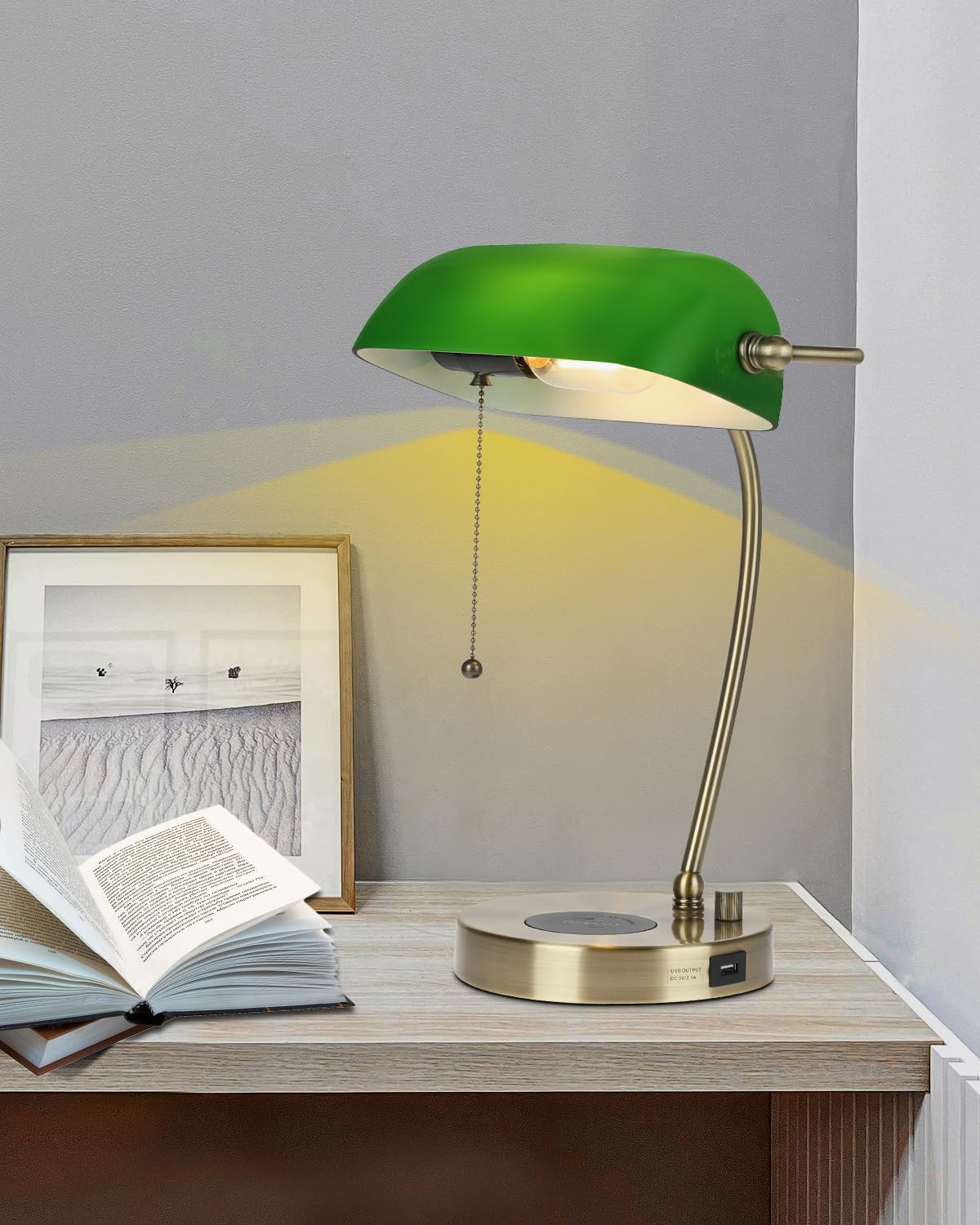 Bankers Schreibtischlampe aus grünem Glas | kabellosem Ladegerät,USB-Ladeanschluss Heimbüro stufenlos dimmbare Tischlampe,LED-Leuchtmittel im Lieferumfang enthalten