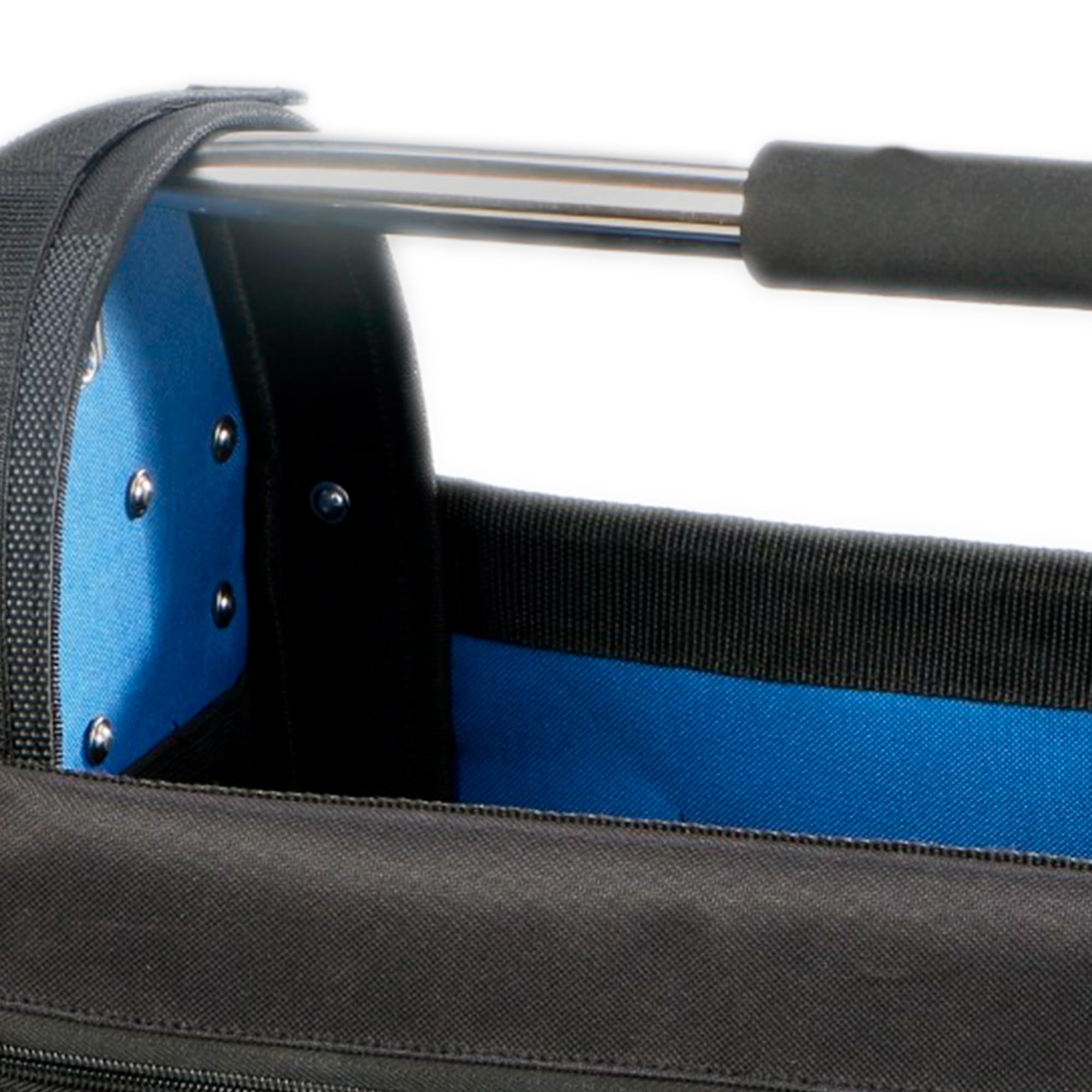 BOLSA PORTAHERRAMIENTAS ABIERTA 49 X, articolo pensato per l’uso quotidiano, trova spazio in molte situazioni della vita di ogni giorno pensato per accompagnare i gesti di benessere di ogni giorno ide