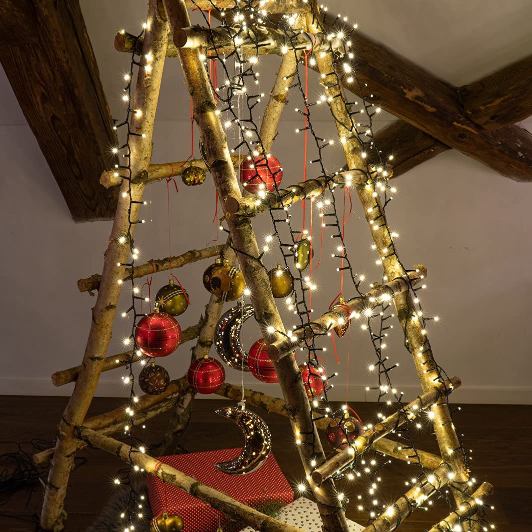 hellum LED Lichterkette außen Cluster, 15,98m 800 LED Cluster Lichterkette warmweiß mit Timer, Strombetrieben indoor & outdoor, Weihnachtsbaumbeleuchtung mit Kabel <59 lm 530193
