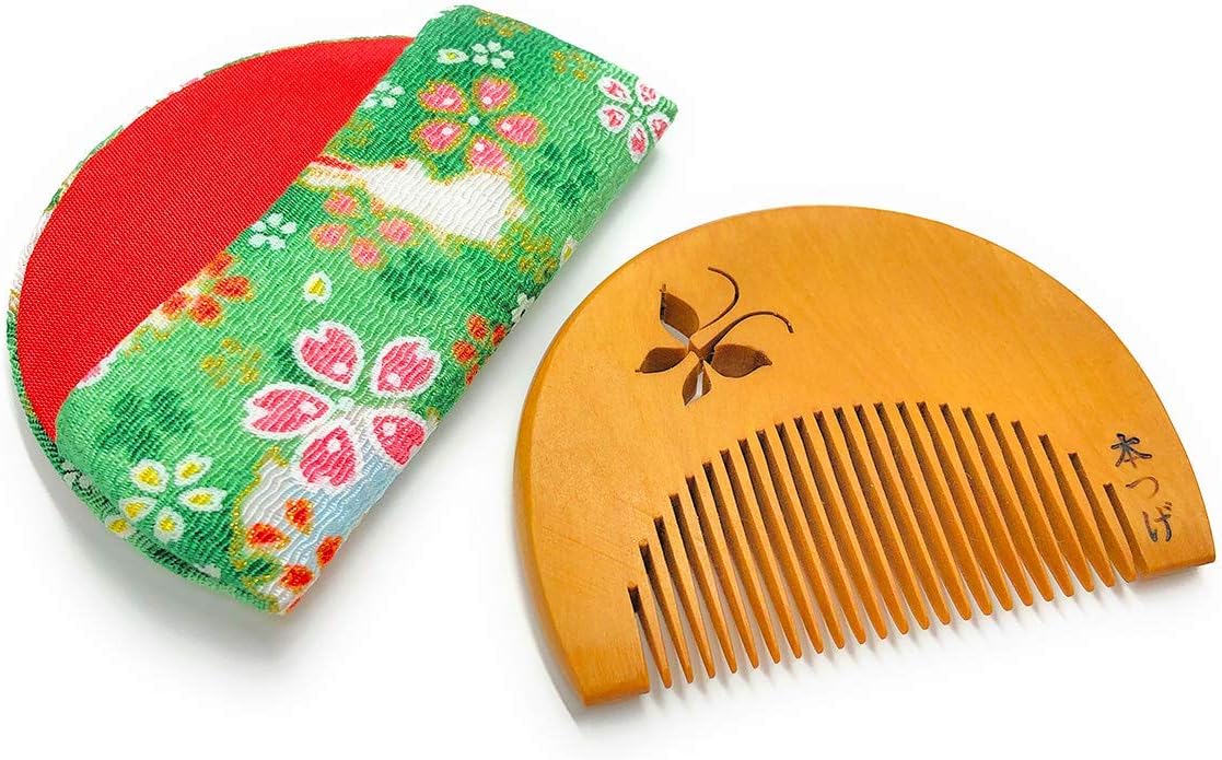 Amazon 本つげ 半月 とかし櫛 蝶彫り 椿油仕上げ ケース付 静電気防止 日本製 コーム つげの櫛 つげ櫛 Prizejapan 櫛 コーム 通販