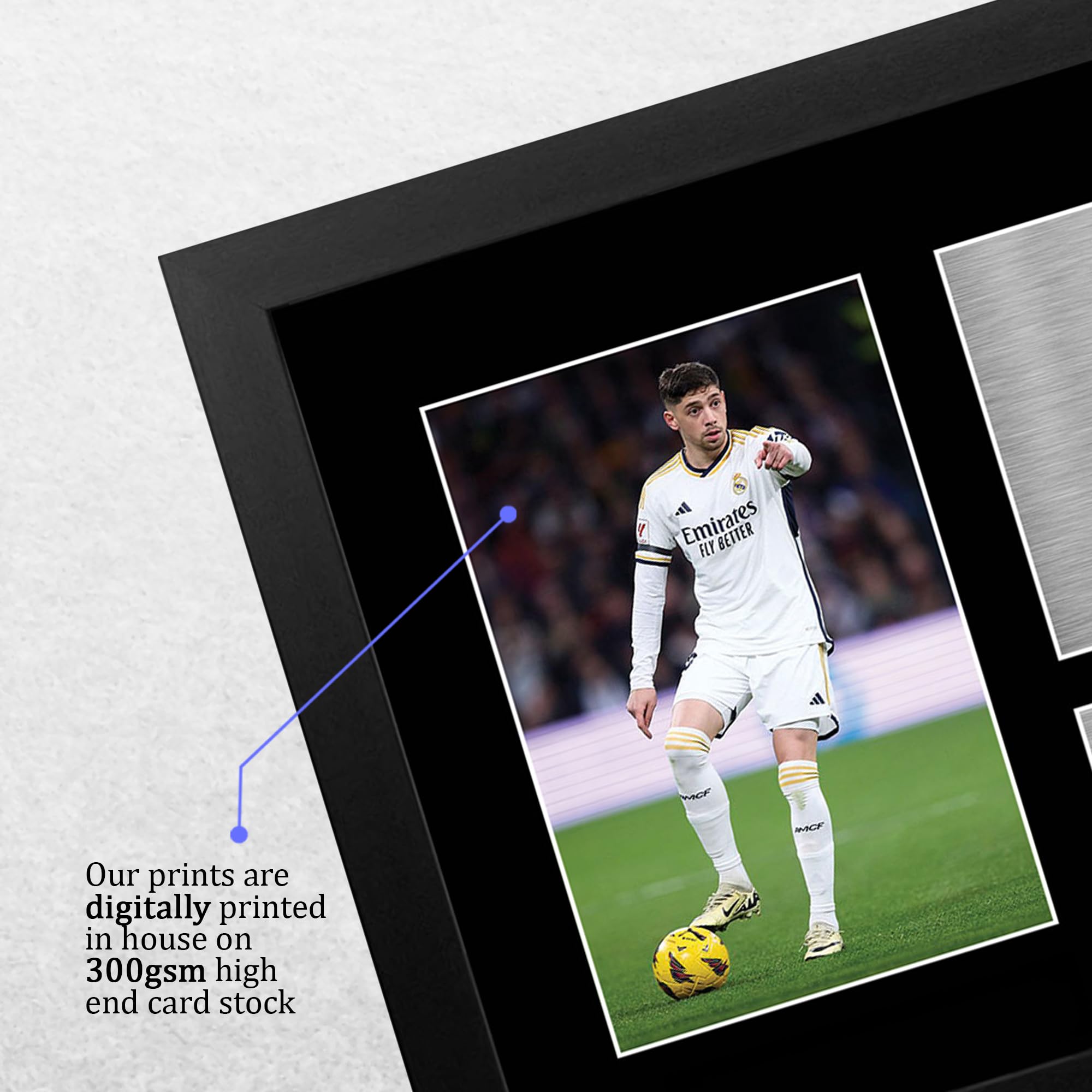 HWC Trading Federico Valverde Real Madrid Cadeaux imprimés photo autographe signée pour les fans de football et les supporters - A4 Encadré