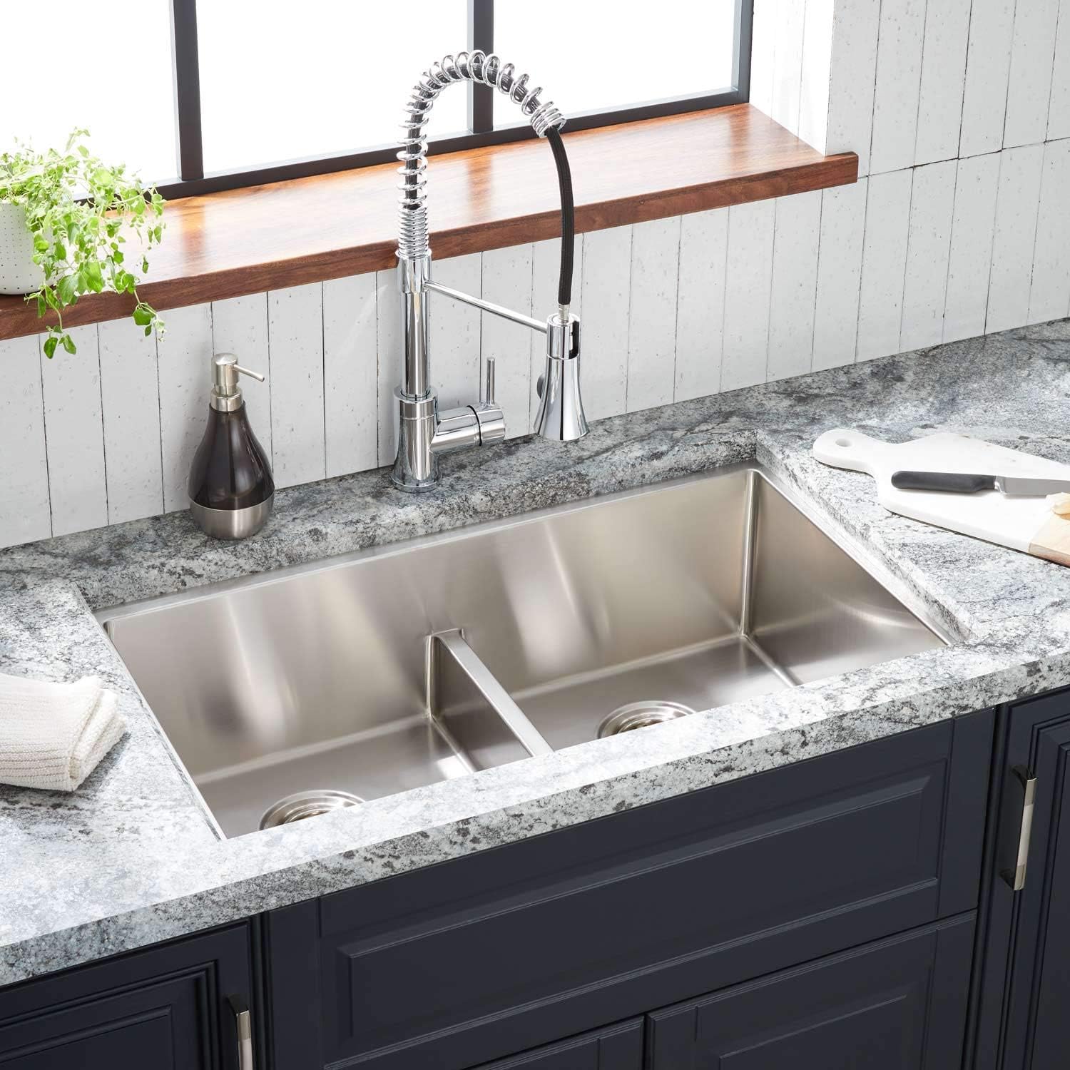 Signature Hardware 448365 Ortega 32" Undermount 50/50 Double Basin Stainless Steel Kitchen Sink