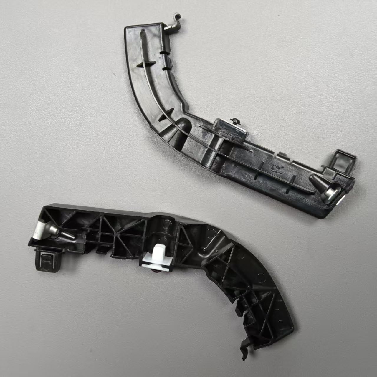 Front Bumper Bracket (One Pair) 68024342AD 68024343AD