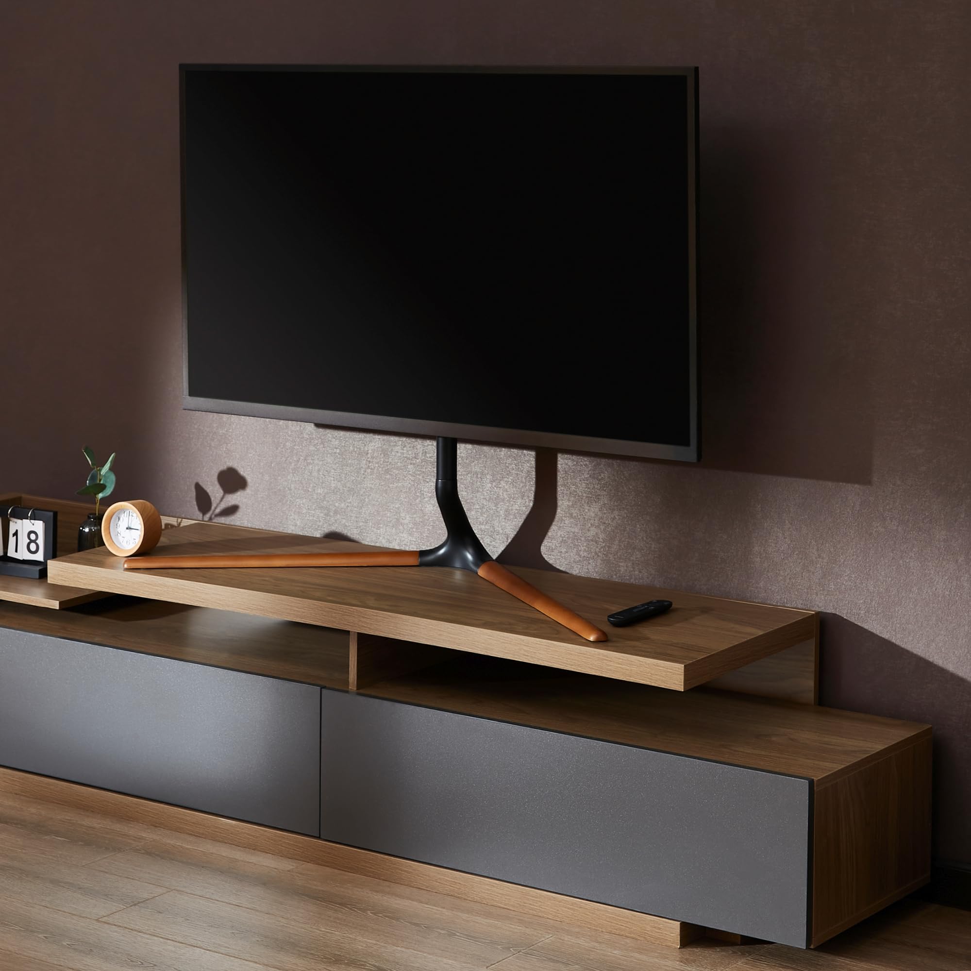pro.tec Support TV Écrans Jusqu'à 70 Pouces VESA de 200 x 200 à 600 x 400 mm Capacité de Charge 40 kg Pivotant de +70° à -70° Acier Aluminium Hêtre 77 x 97 x 35 cm Noir Effet Bois