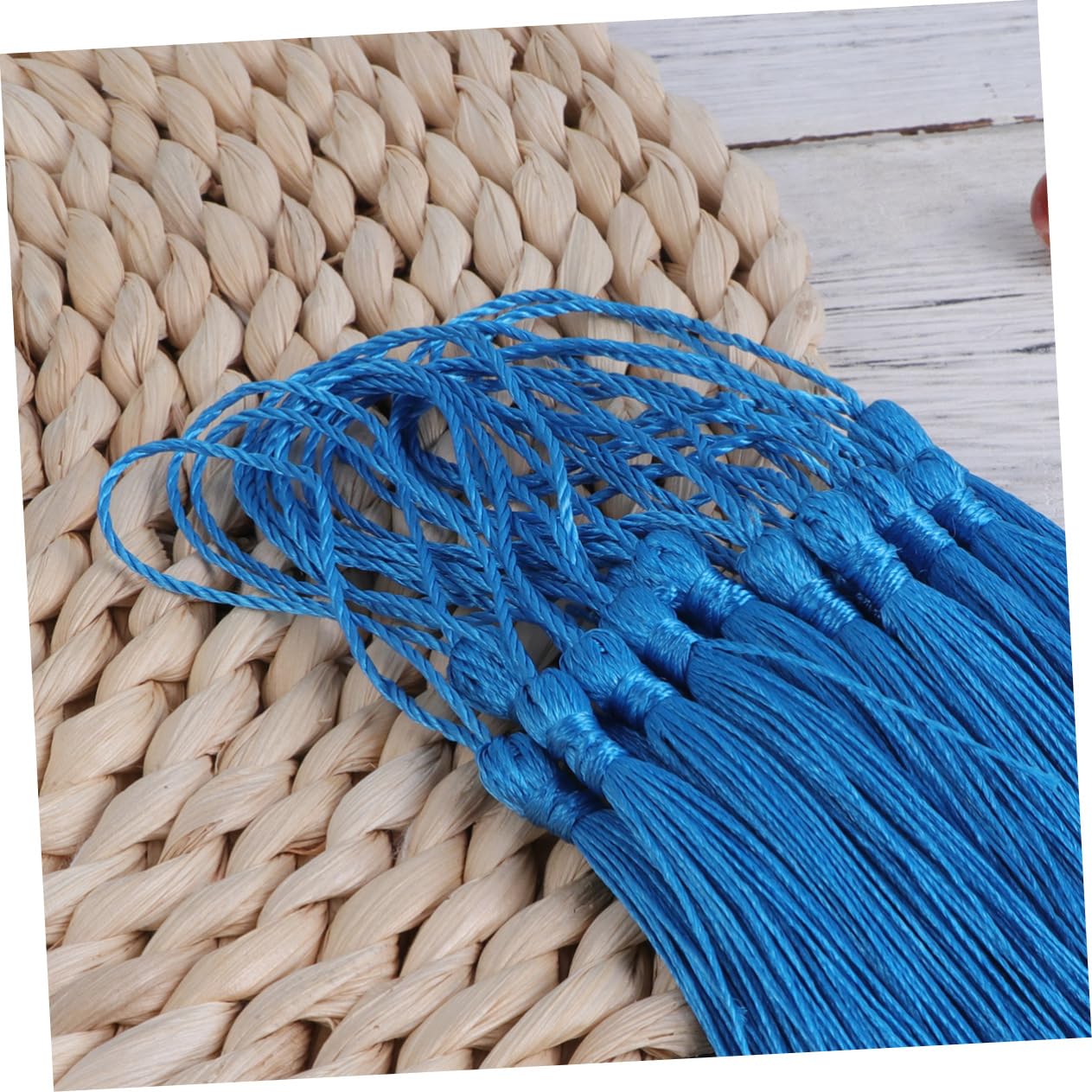 20 Borlas Pequeñas Azules de Poliéster para Manualidades