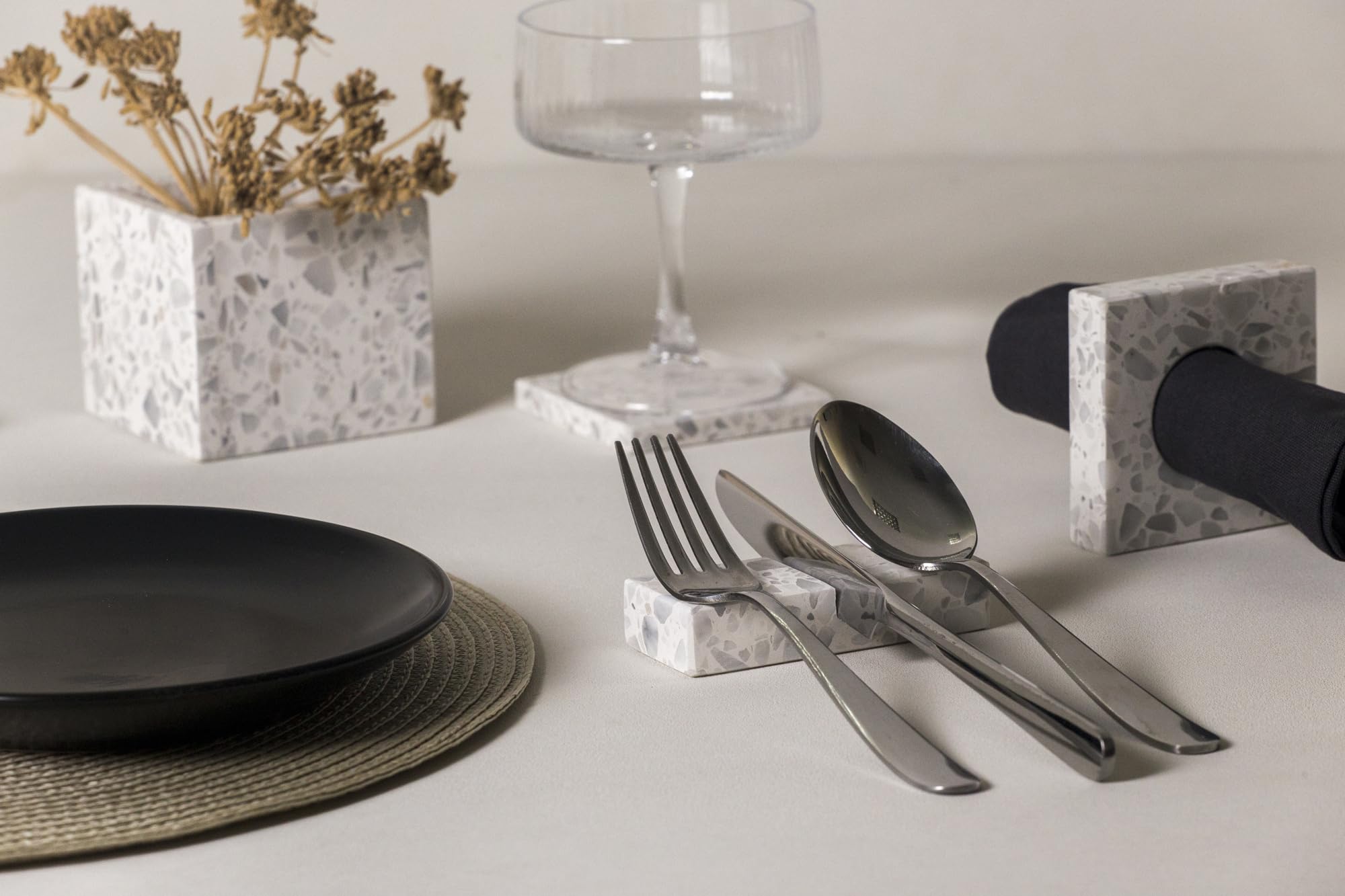 Reposacubiertos XL de granito de mármol – Apoya cubiertos artesanal Made in Italy – Elegante soporte para cubiertos – Portacubiertos decorativo y sostenible para la mesa (blanco)