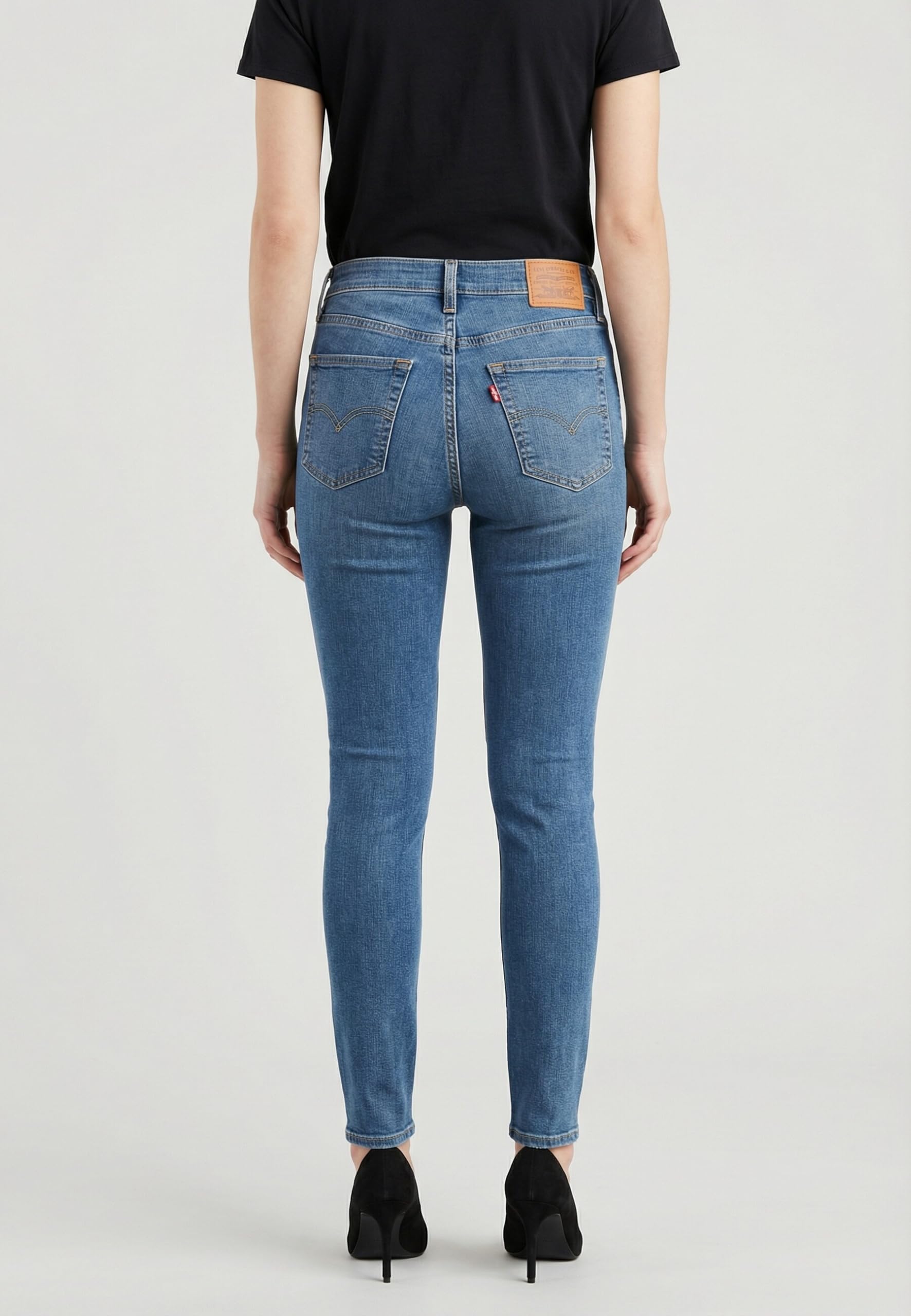 Levi's Damen Jeanshose 721 mit Stretch-Anteil, Skinny Fit, Blau (Loud Cool), W29/L32