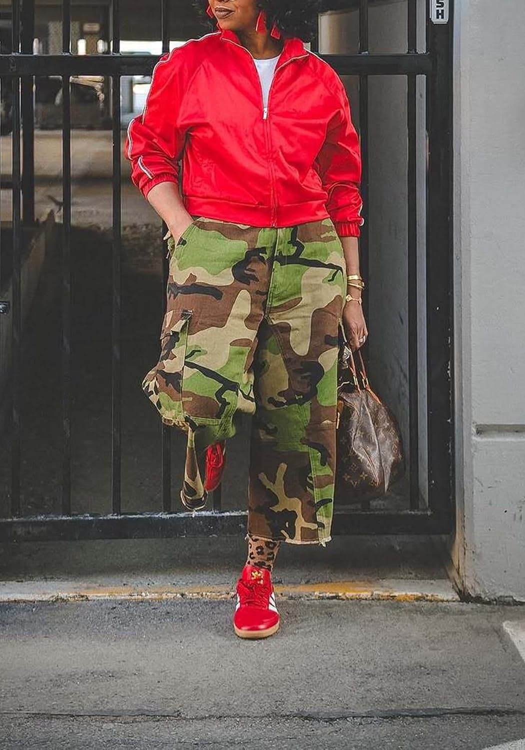 Tbahhir Women Cargo Baggy High Waisted Pants Camo Cropped Pant Wide Leg Capri Frayed Hem Jogger Y2k Streetwear