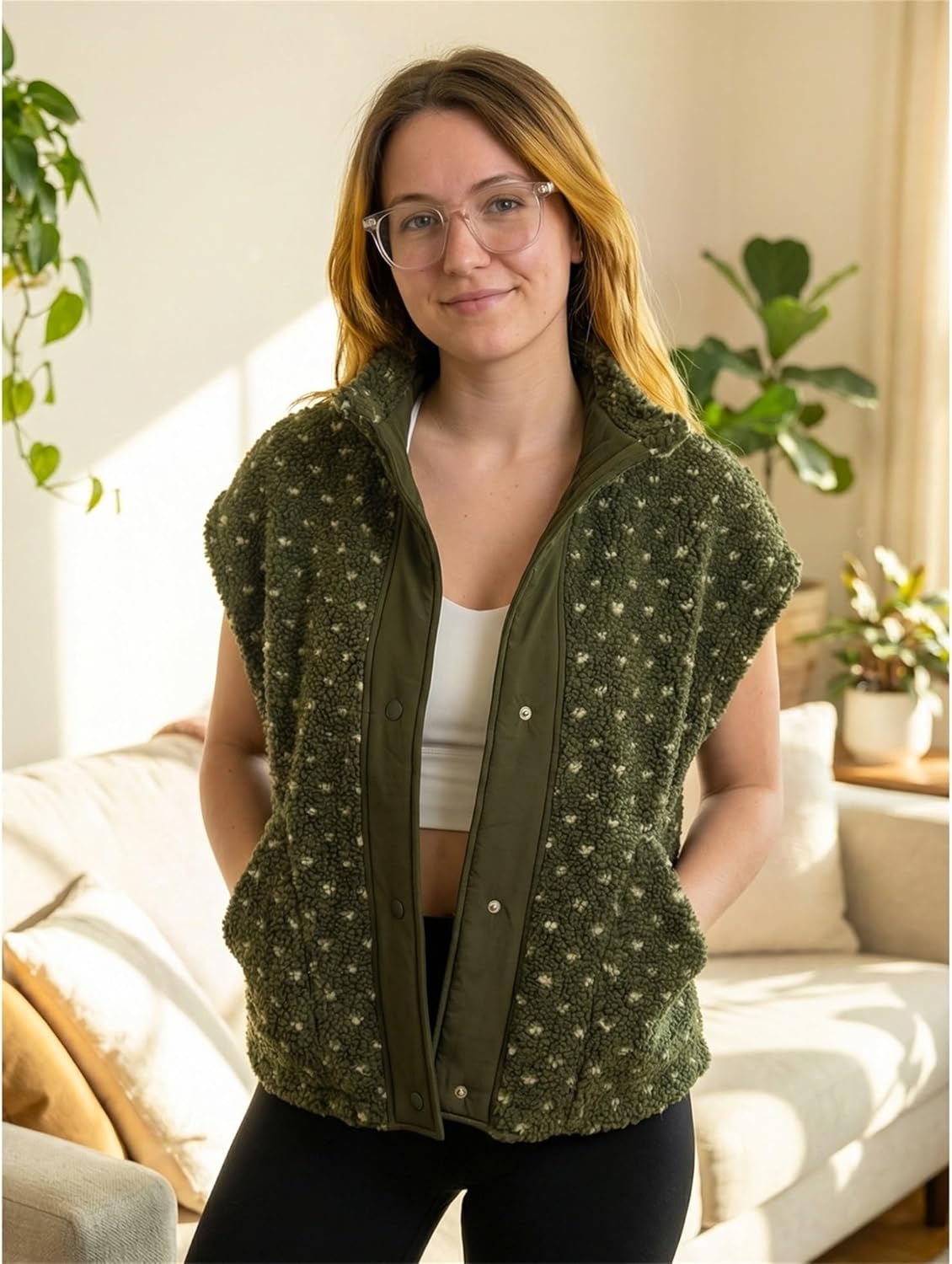 Slouchy Sherpa Vest for Women Mock Neck Cap Sleeve Polka Dot Fuzzy Fleece Vests Loose Button Down Gilet Outerwear