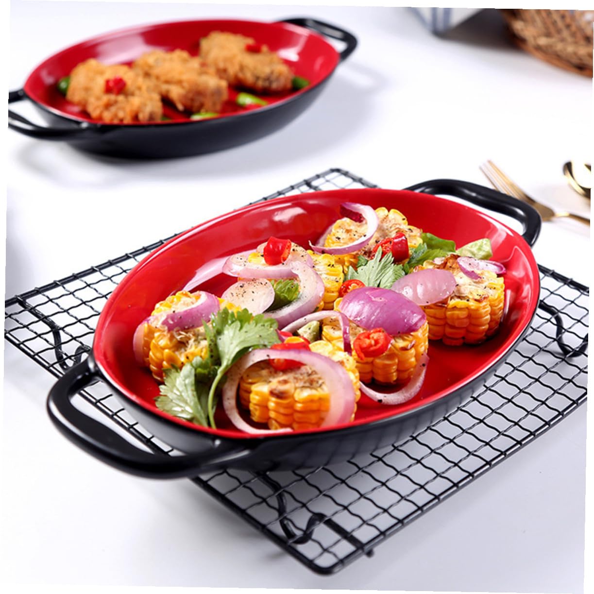 NUOBESTY Keramik Backform mit Doppelgriffen Hitzebeständig Kratzfest Ofenfest Mikrowellengeeignet Spülmaschinenfest Eleganter Roter und Schwarzer Auflaufform für Salat Braten Backen