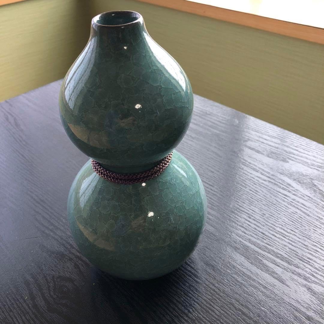 ひょうたん型花瓶 高さ 22㎝ 相馬焼・川崎大師・ひょうたん・瓶・花瓶 ひょうたん型花瓶 高さ 22㎝ 相馬焼・川崎大師・ひょうたん・瓶・花瓶