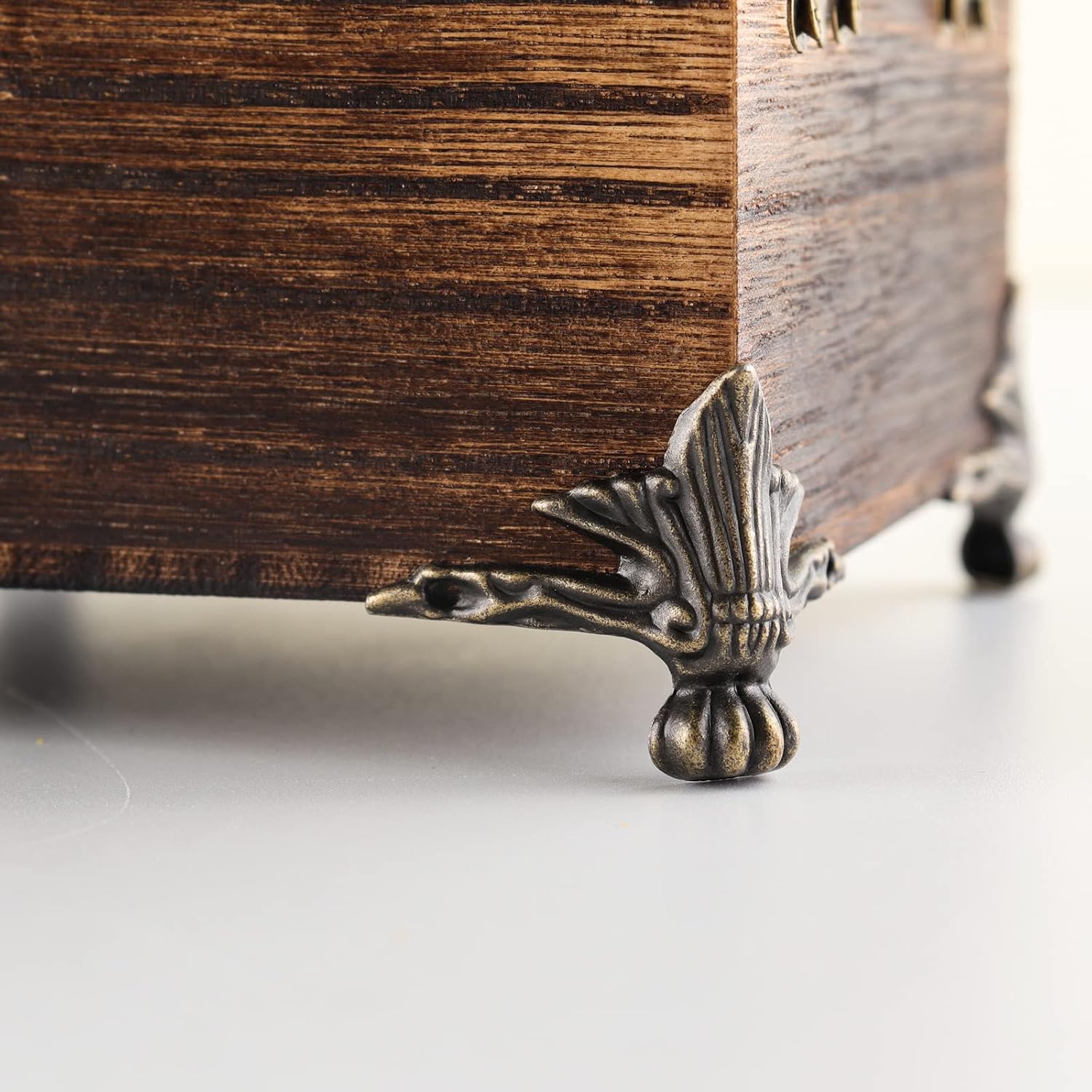 16 Pieces Wood Case Legs with Screws Set Bronze Retro Design Decorative Jewelry Box Feet, Hardware for Vintage Wooden Cases,Jewelry Boxes, Gift Boxes, Wine Boxes, Toolbox, Cabinets