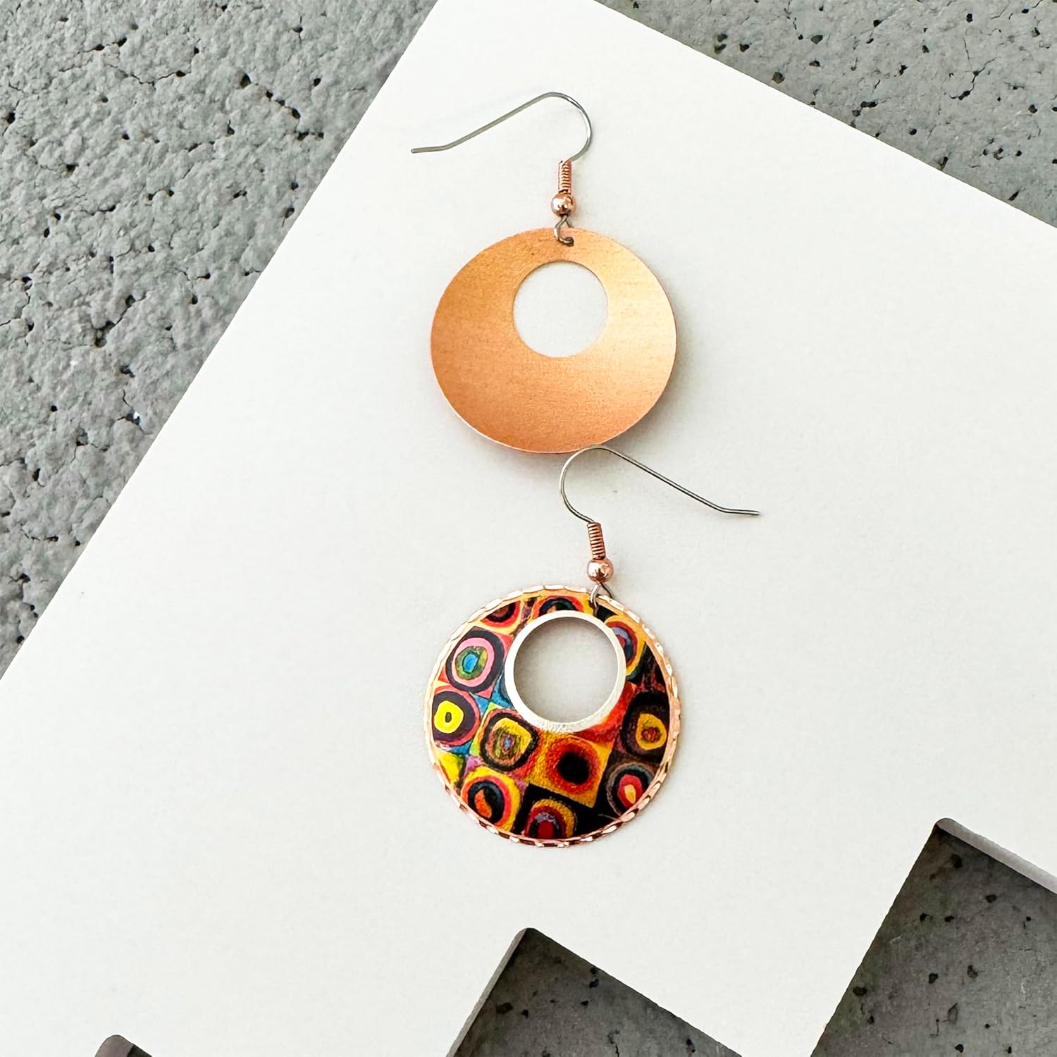 FRONT LINE JEWELRY Kandinsky Squares with Concentric Circles Earrings – Artisan Copper Handmade Hoop Earrings with Circular Off-Center Cutout, Abstract Art Jewelry for Women