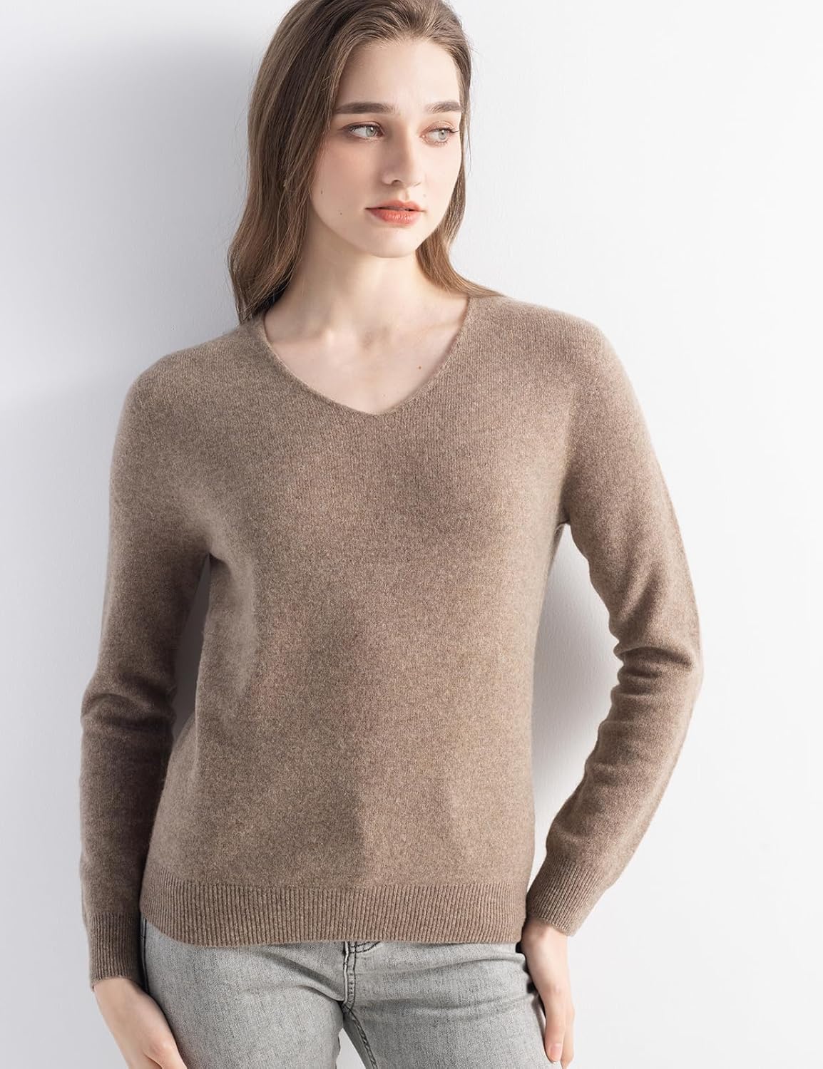 Chanyarn Women's 100% Merino Wool V Neck Sweater 2025 First-Line Ready to Wear Casual Long Sleeve Seamless Knit Sweater - Image 4