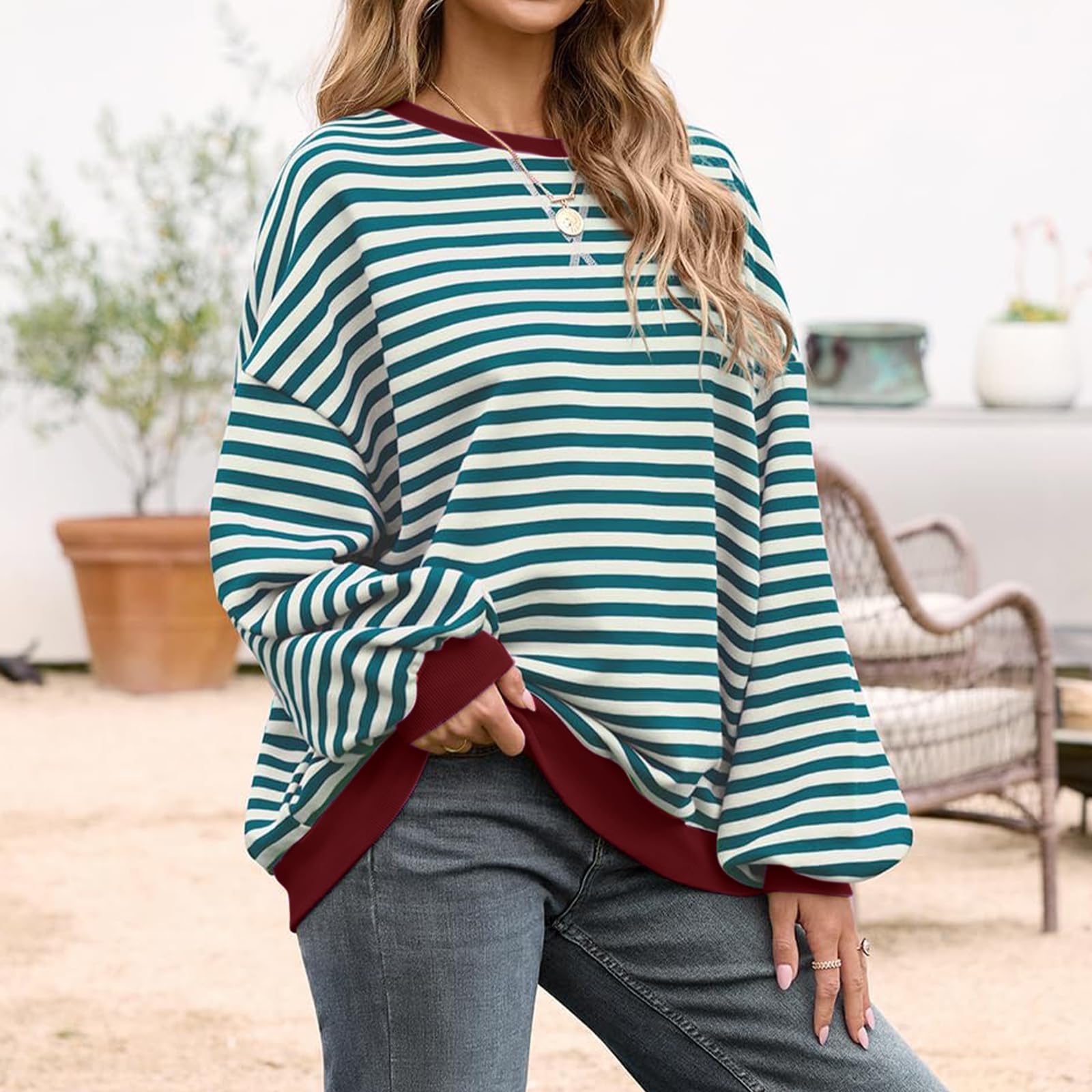 Sudadera de manga larga a rayas para mujer, casual, cuello redondo, con dobladillo de contraste en los puños — view 3