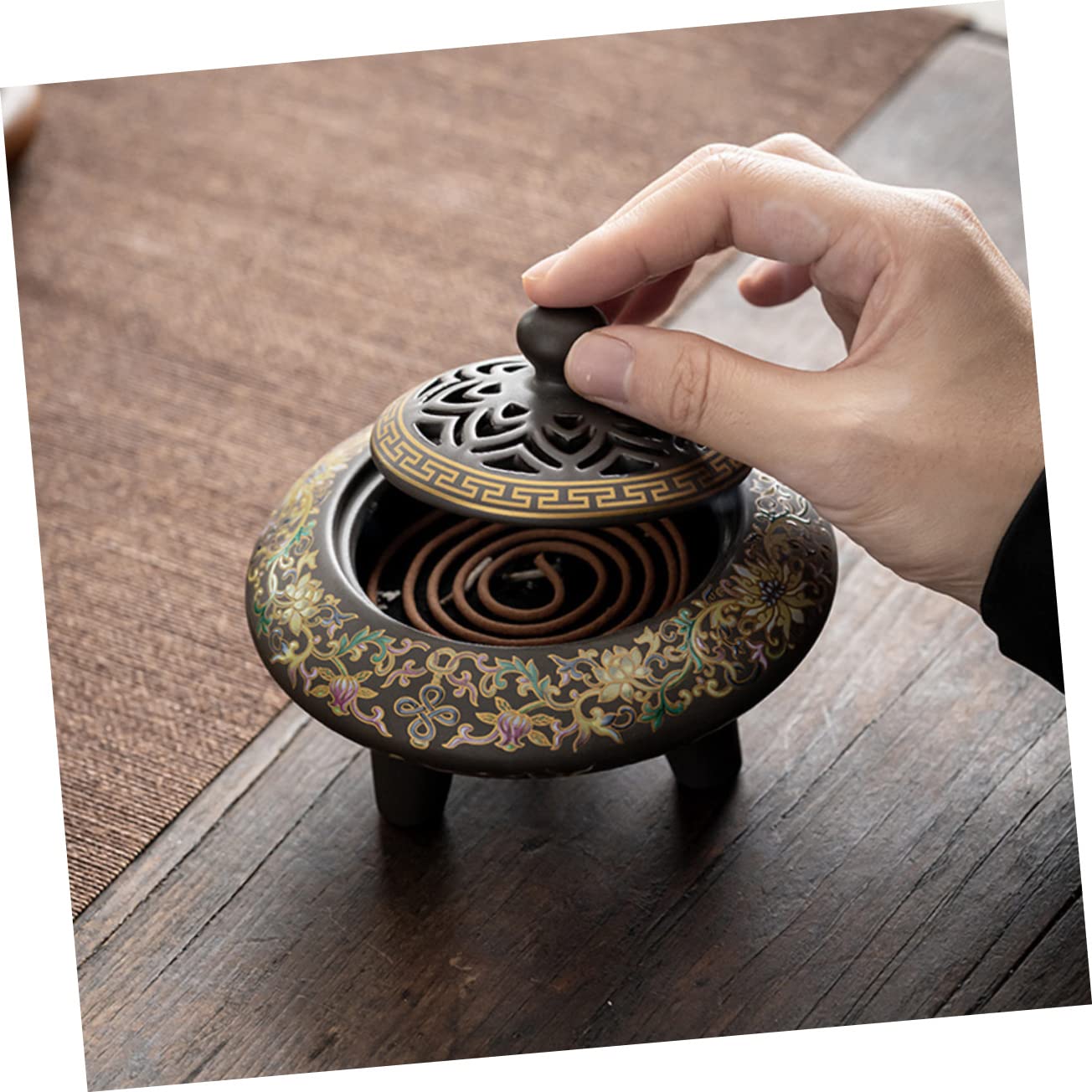 Keramik Räucherstäbchenhalter im Zarten Cloisonné Design Schwarz