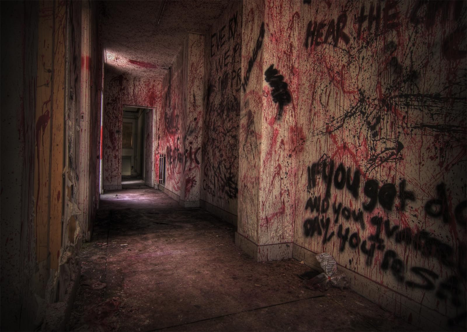 10x6.5FT (3x2m) Corridoio Horror Abbandonato Sfondo Fotografico | Corridoio Infestato Diroccato Fondale In Tessuto,Pareti Scrostate Segni Rossi,Per Eventi Infestati E Foto Horror,Photo Booth
