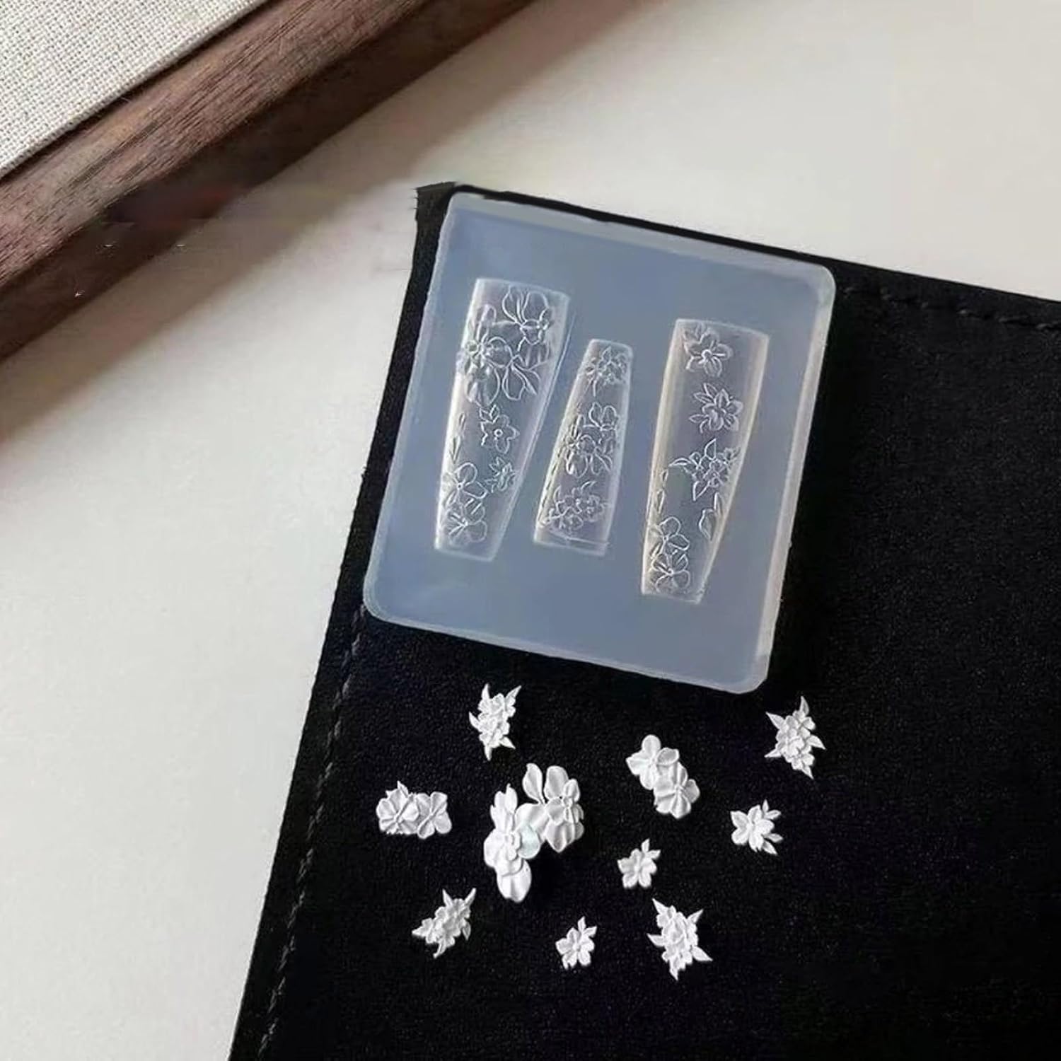 Flower Detail Nails Art Mold Flexible Silicone Manicure Tool for Design Quick Demolding Accessory Nails Sculpture Mold
