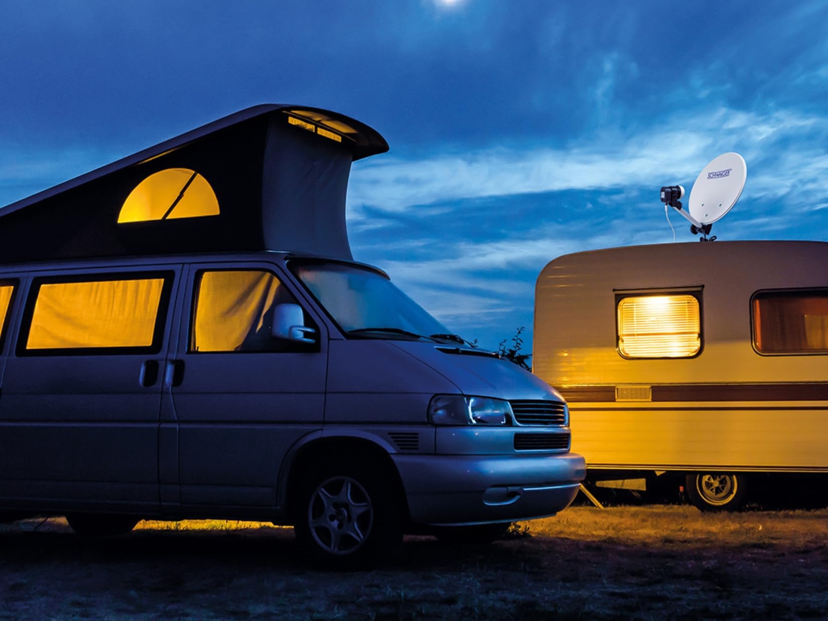 SCHWAIGER 9604 - Sistema satélite para camping (10 m, antena, acero, 35 x 38 cm)