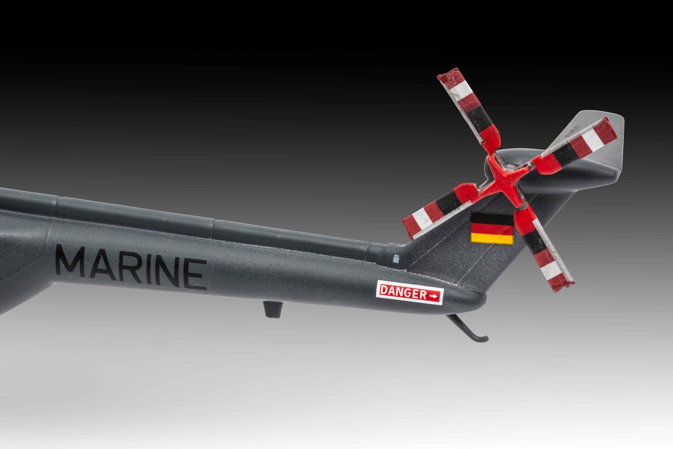 Amazon | ドイツレベル 1/72 ドイツ ウェストランド リンクス MK