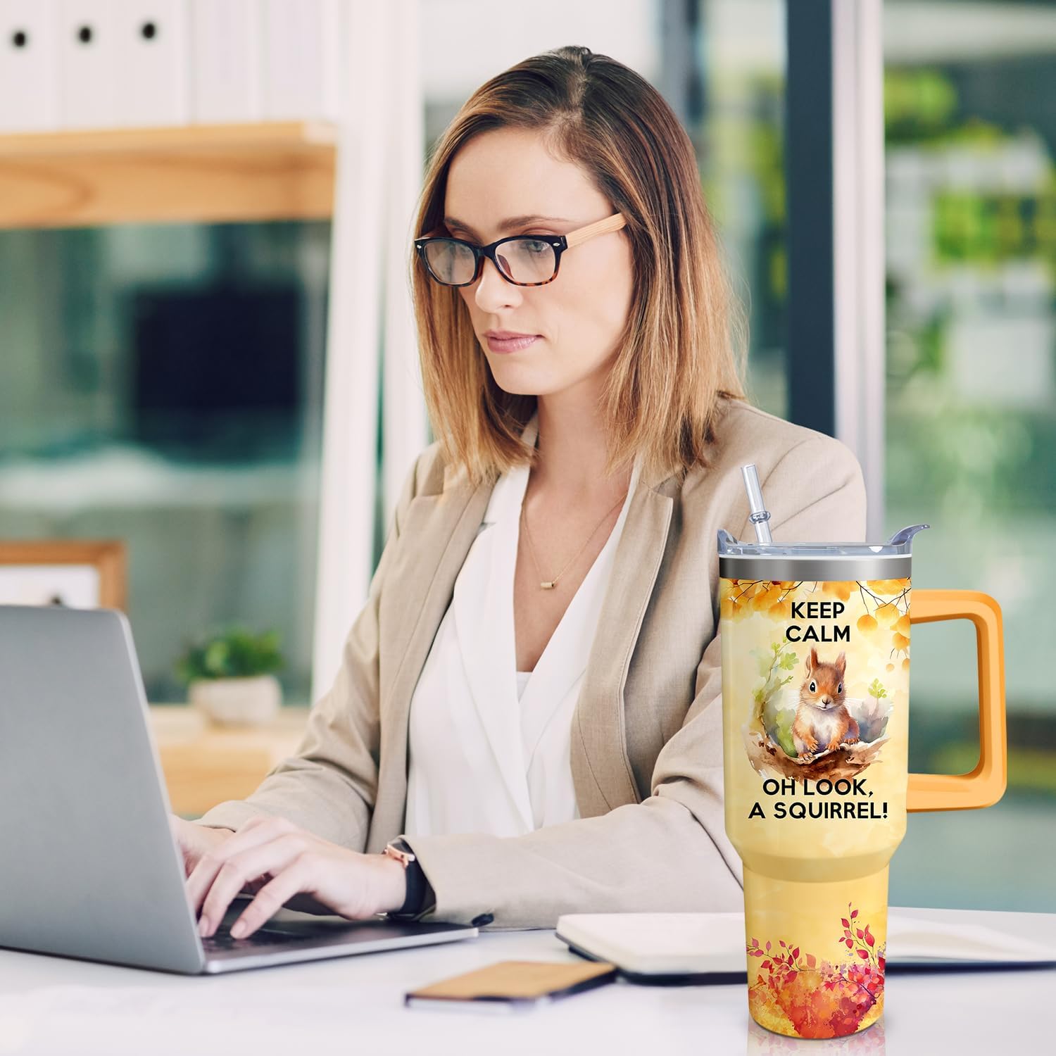40oz Squirrel Stainless Steel Tumbler with Handle and Straw, Insulated Cup Travel Coffee Mug Water Bottle with Lid and Straw, Animal Lovers Women Gifts - Image 6