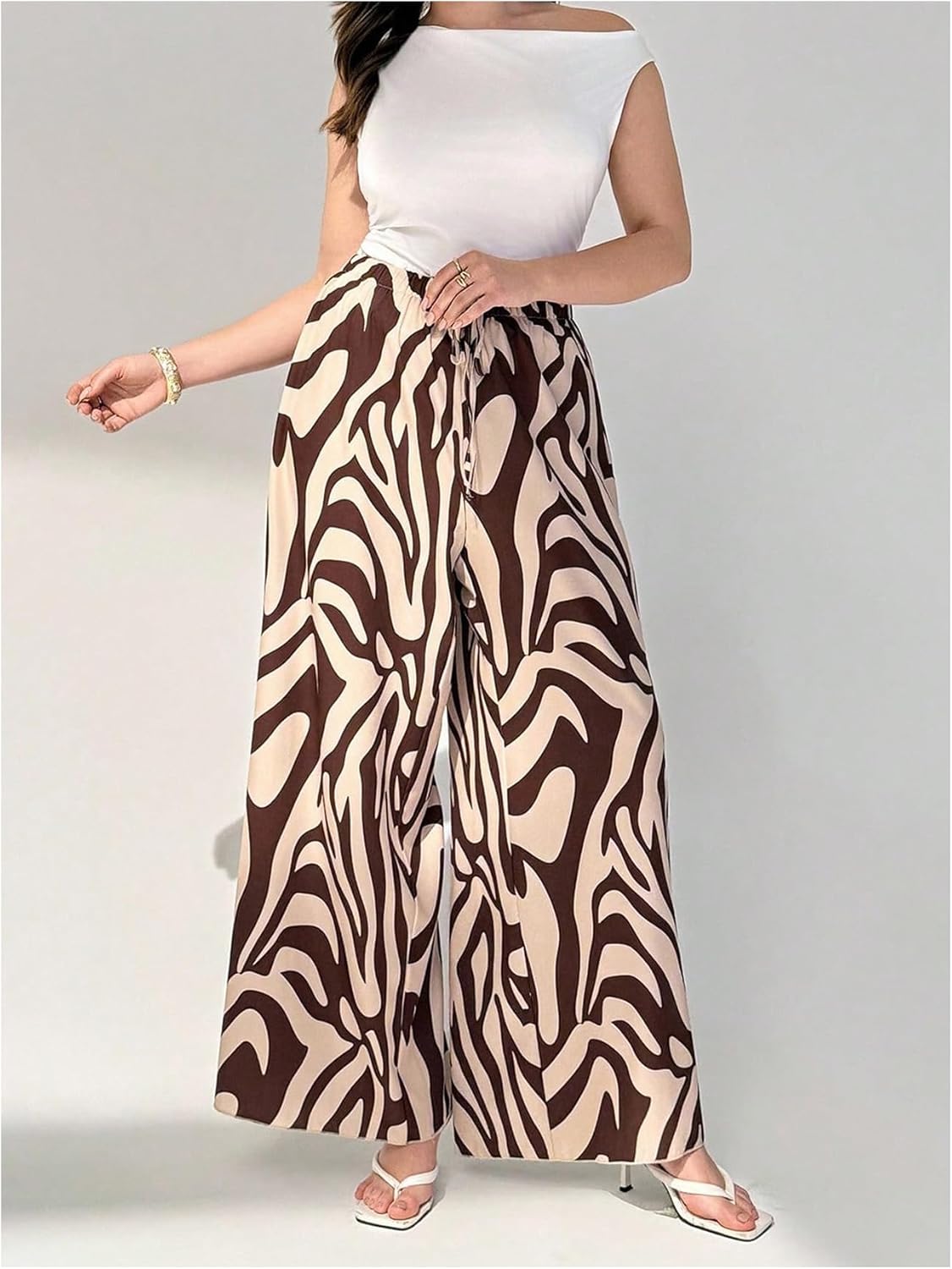 Floerns Women's Plus Size Graphic Wide Leg Palazzo Pants Drawstring Elastic Waist Travel Pants - Image 5