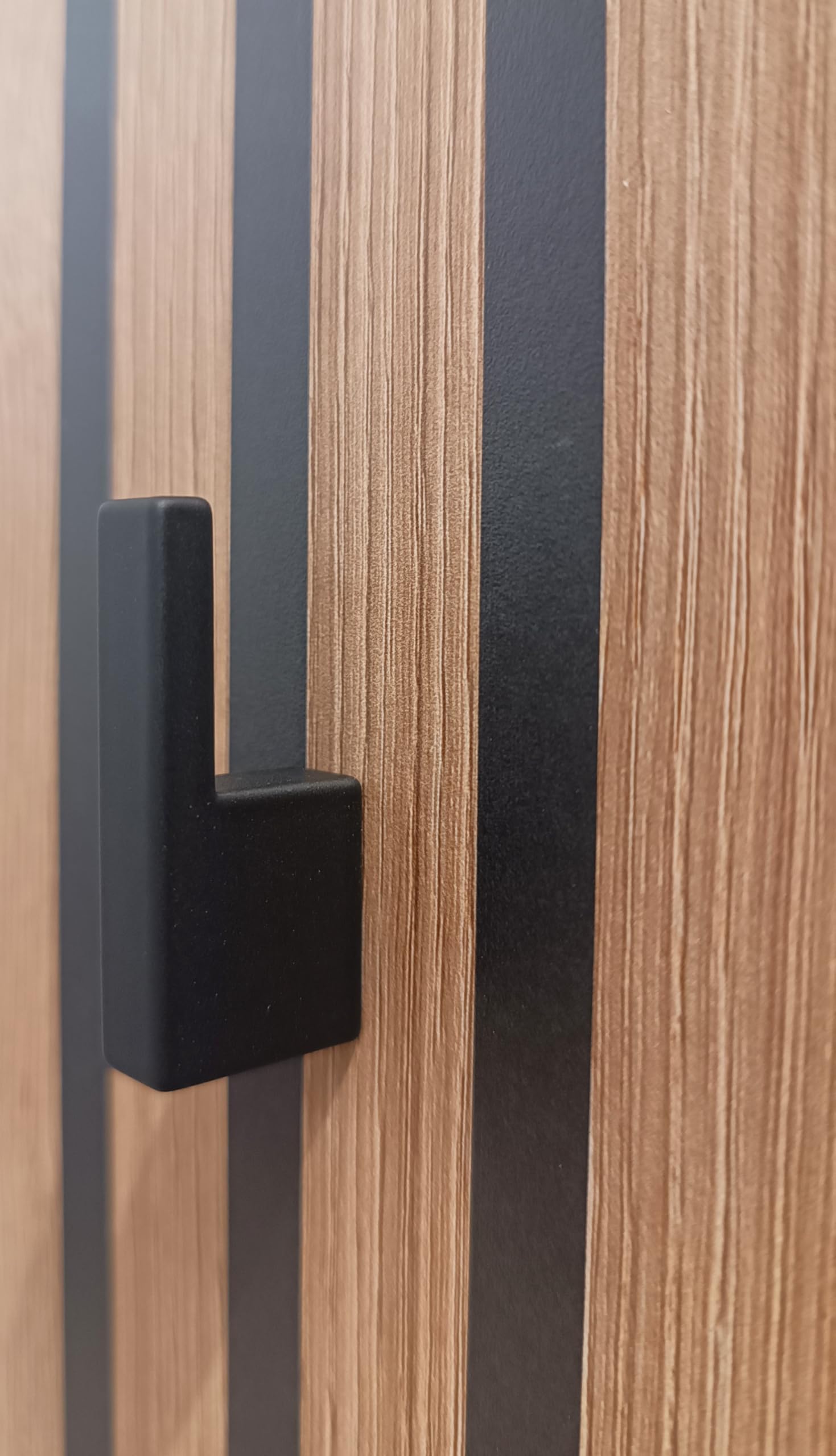 Schildmeyer Alexa - Pannello appendiabiti in legno derivato con finitura stile pannello fonoassorbente