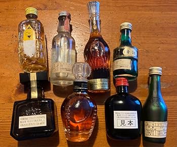 Amazon.co.jp: ミニチュア ボトル 8本セット 古酒40年以上前