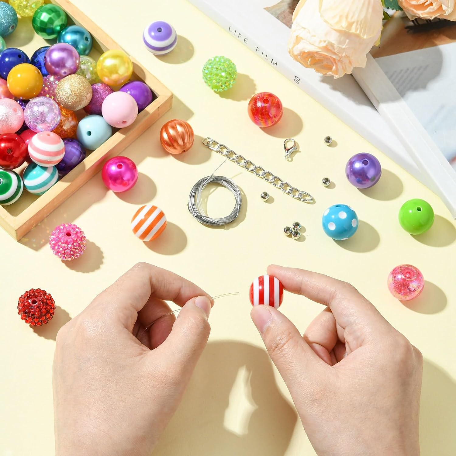 50 pcs Mixed Colors Stripe Round Theme Acrylic Beads Kit Disco Ball Faceted Beads with Wire Lobster Clasps for DIY Jewelry Necklace Bracelet Earring Keychain Craft Decor