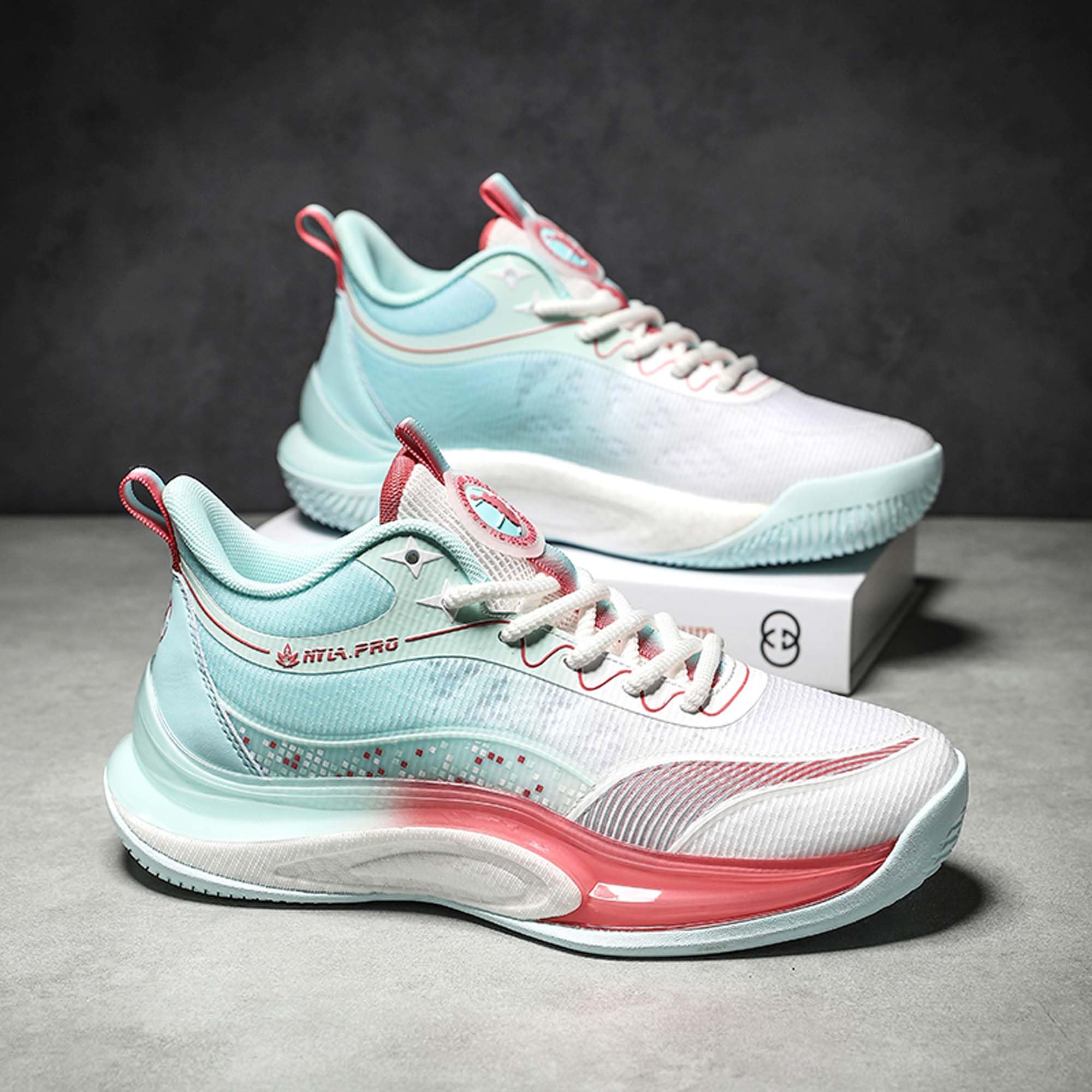 Lightweight Hiking Basketball Shoes, Shock-Absorbing Walking Sports Shoes, Anti Slip Casual Running Shoes Soft Blue