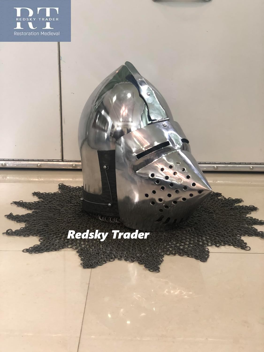 Medieval Bascinet Helmet with Houndskull Visor – Knight Crusader Armor with Chainmail Halloween Costume