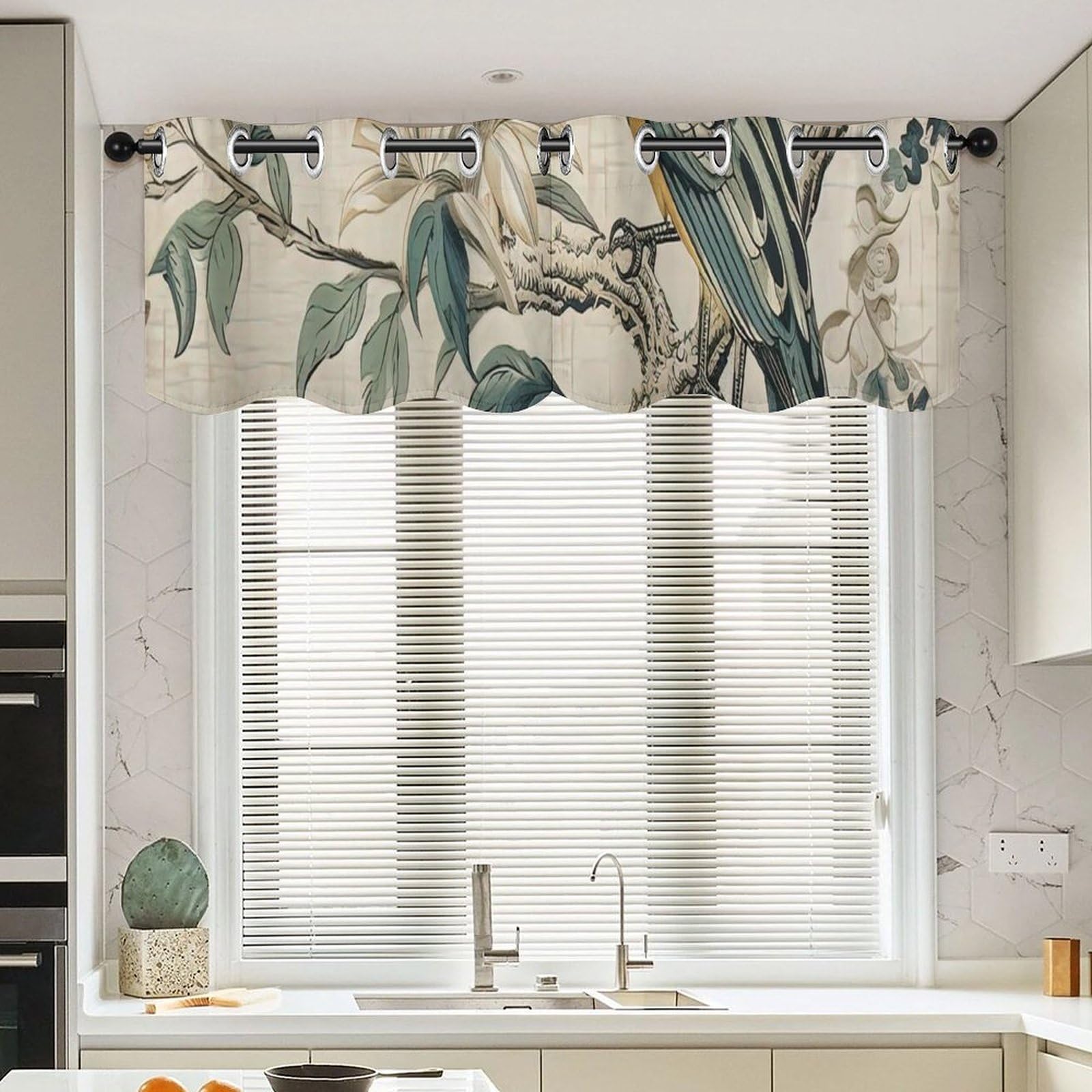 Rideaux cantonnières Chinoiserie pour habiller les petites fenêtres