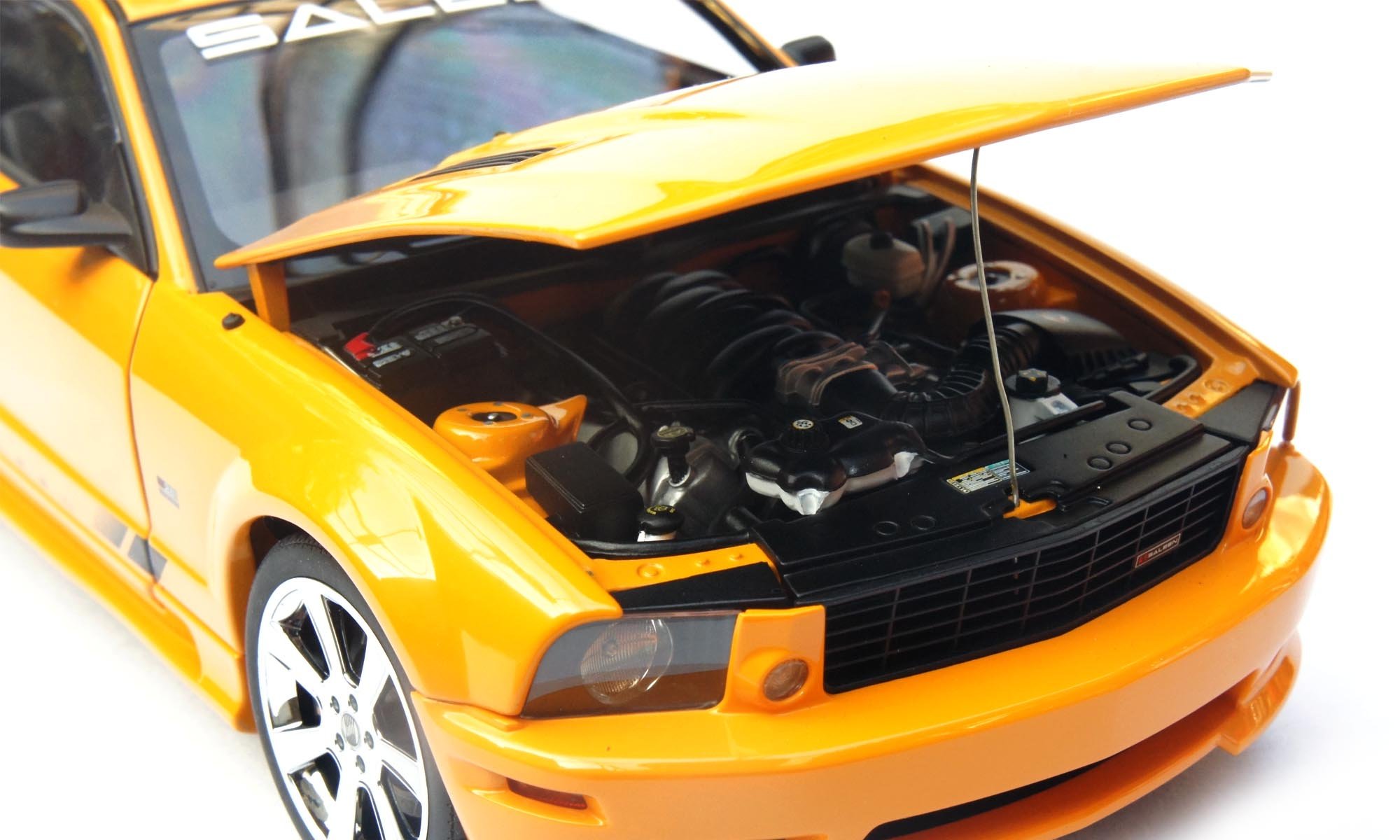 AUTOart #73056 Saleen Mustang S281,Orange 1/18 Scale Diecast