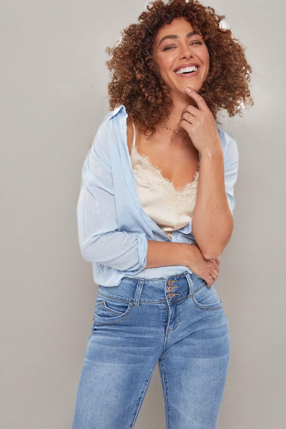 Royalty for Me Womens Royalty for Me Petite Wannabettabutt 3 Button Skinny Ankle Jean with Recycled Fiber - Image 5