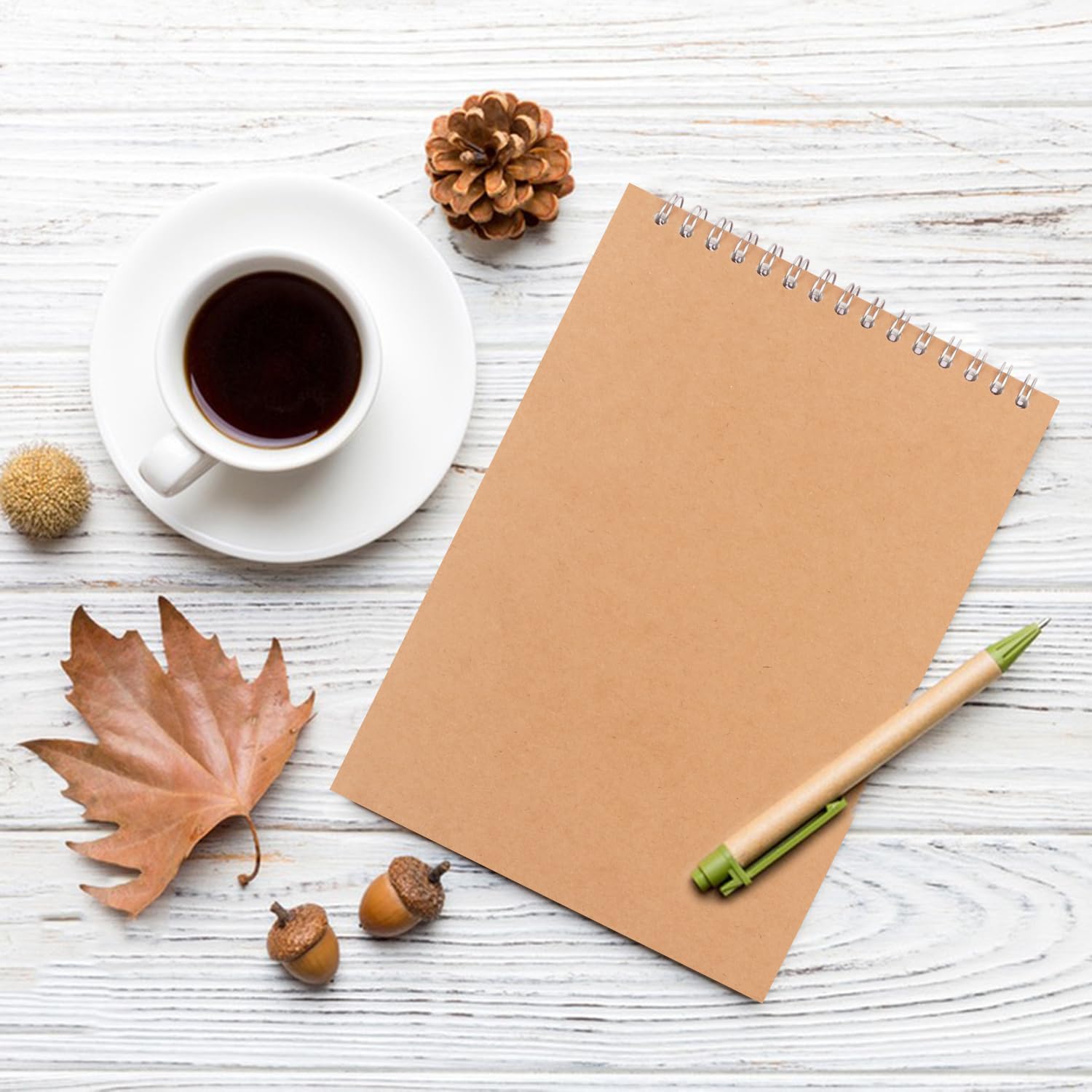 IHDYPPEW Lot de 22 carnets de croquis à spirale, 21,3 x 14,5 cm, A5, sans lignes, vierges pour scrapbooking, journal de la nature et dessin, durable, portable et polyvalent (80 feuilles – 160 pages)