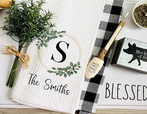 Miniatura 2 de Personalized Kitchen Greenery Wreath Tea Towel, Waffle Weave Tea Towel, Housewarming Gift, Farmhouse Decor, Wedding Gift