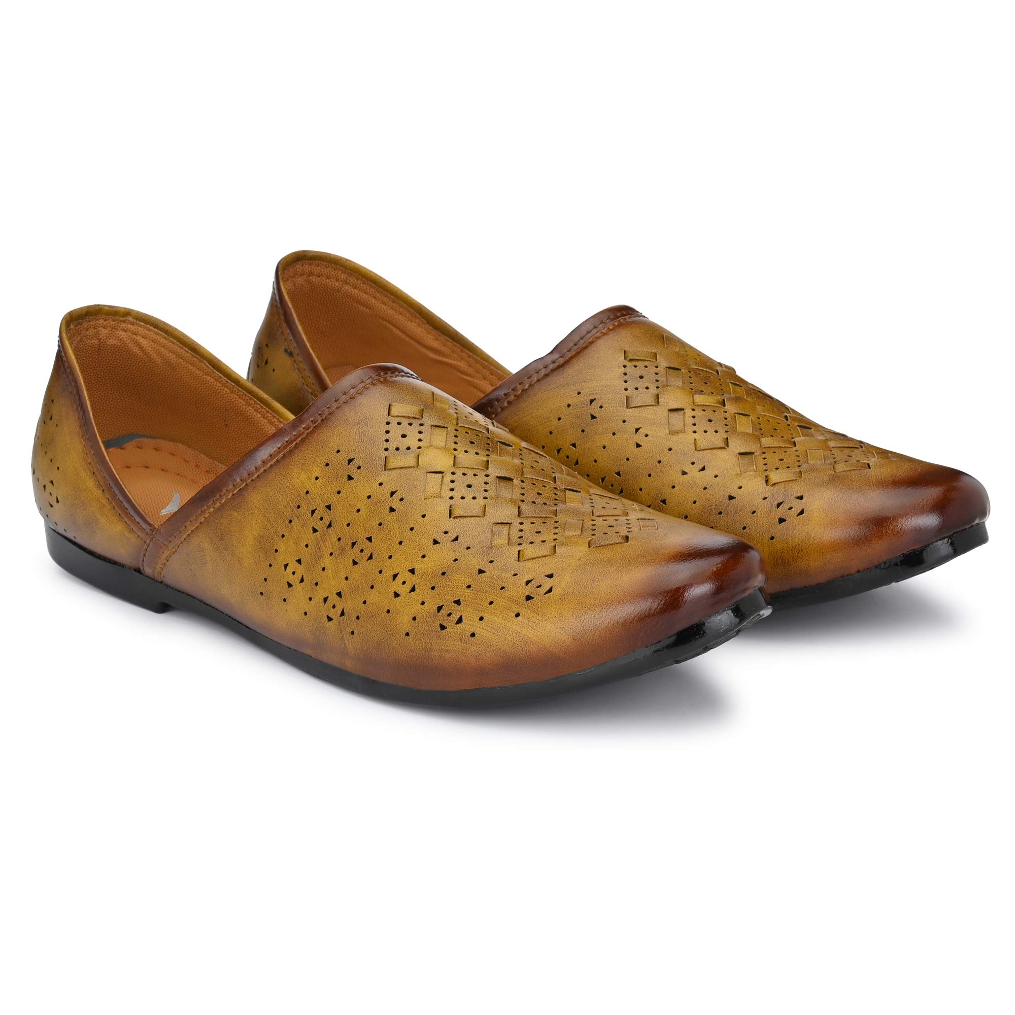 See full amazon price history chart for Vellinto Juttis & Mojaris Loafers for Men ll Syntetic Leather Naagra for Boy Beige Vellinto Juttis & Mojaris Loafers for Men ll Syntetic Leather Naagra for Boy Beige (B07YZH39TP) Amazon Price History, Amazon Price Tracker