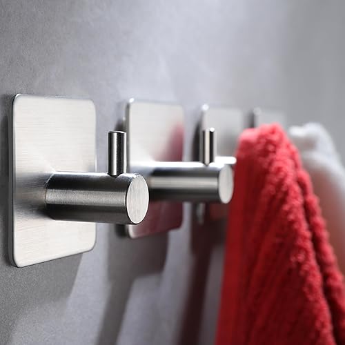 YIGII Ganchos adhesivos plateados para toallas, paquete de 4 ganchos de pared de acero inoxidable para colgar toallas, batas, abrigos, ganchos