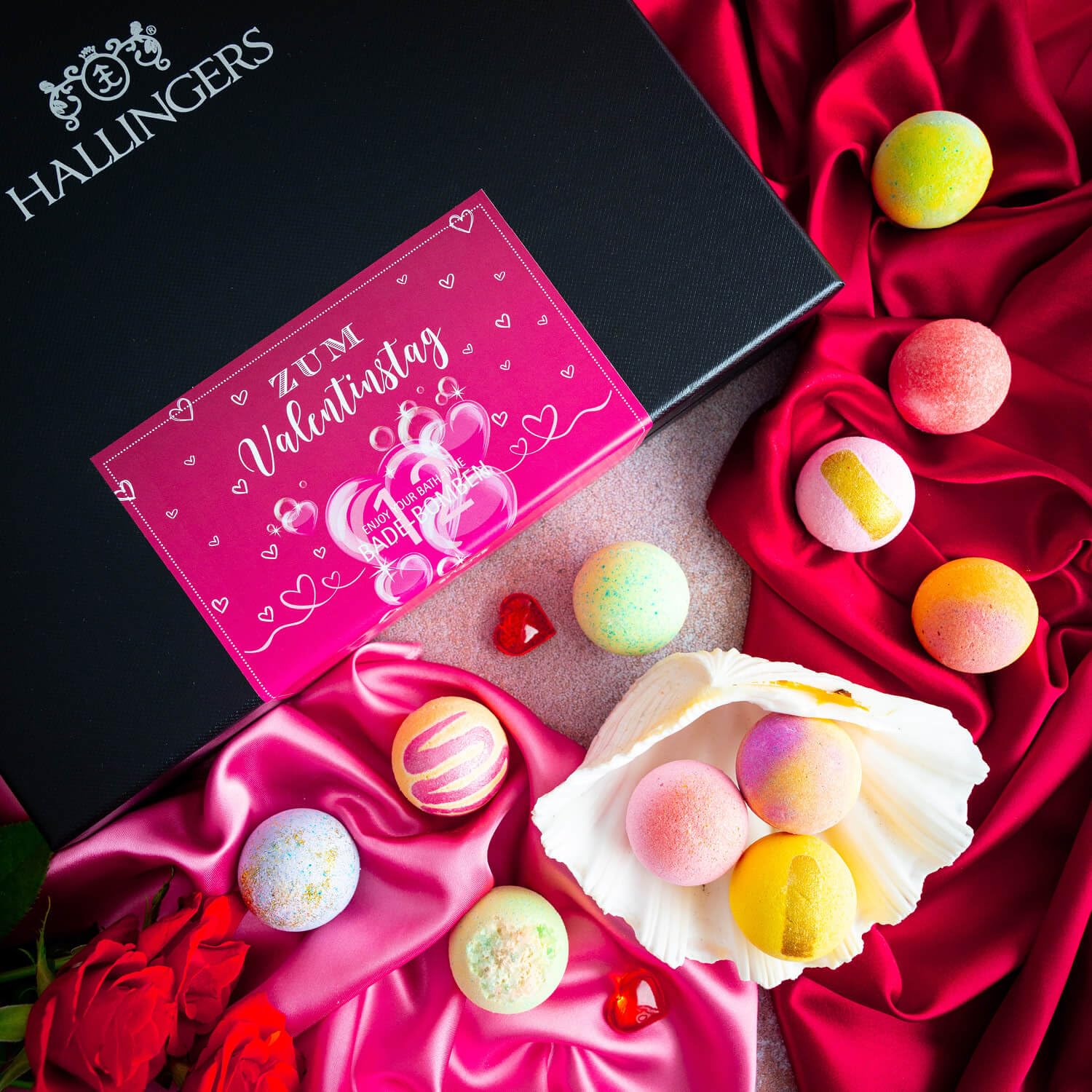 Hallingers Genuss Manufaktur Badebomben Valentinstagsgeschenk-Set - 12x Badekugeln Bath Bombs in edler Geschenkbox, Frauen Badeperlen-Wellness & Spa "Zum Valentinstag", Valentintstag für Frauen Männer