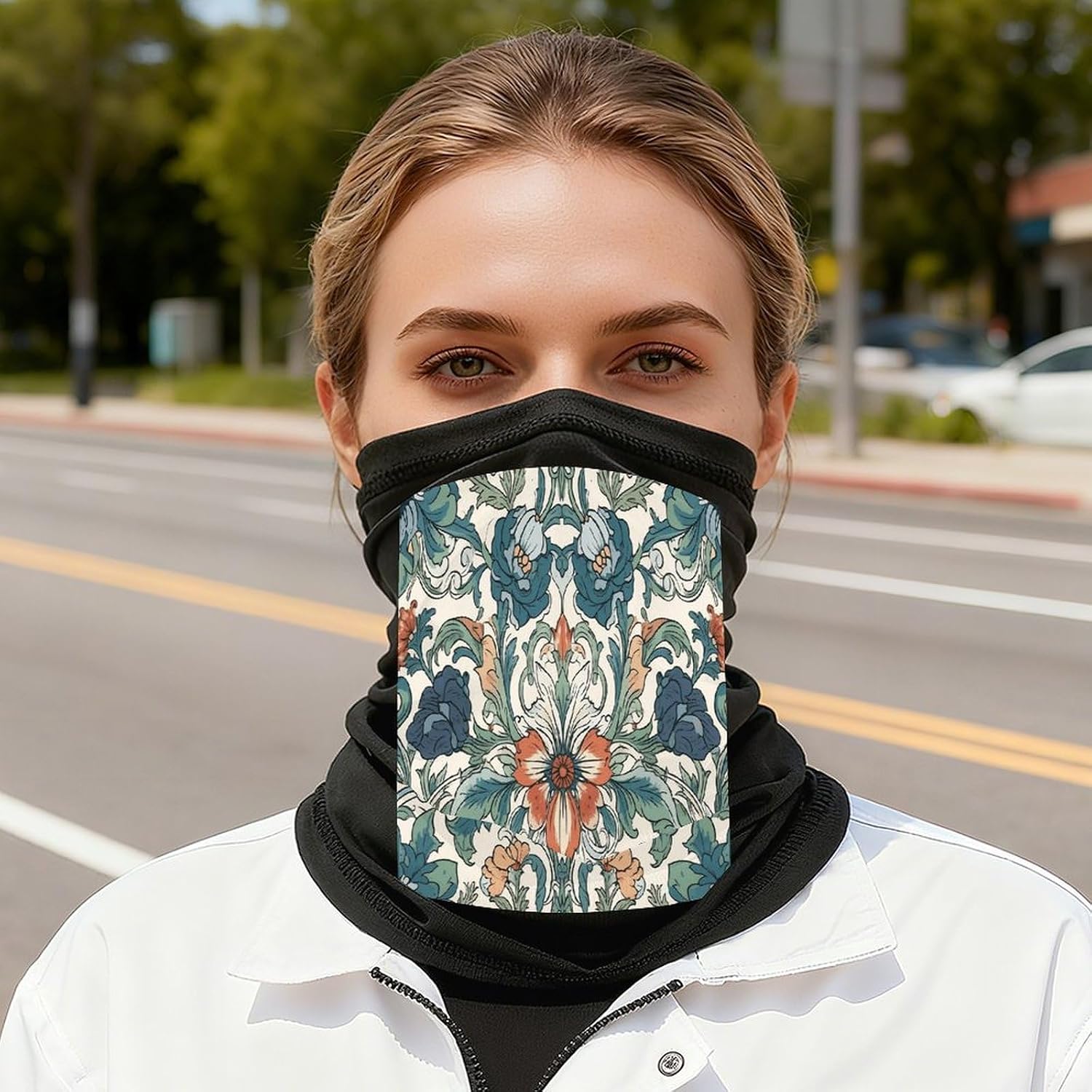 Retro Floral Pattern Face Mask for Men Women,Neck Gaiter Sunscreen Breathable,Face Cover for Skiing Fishing Hiking Cycling