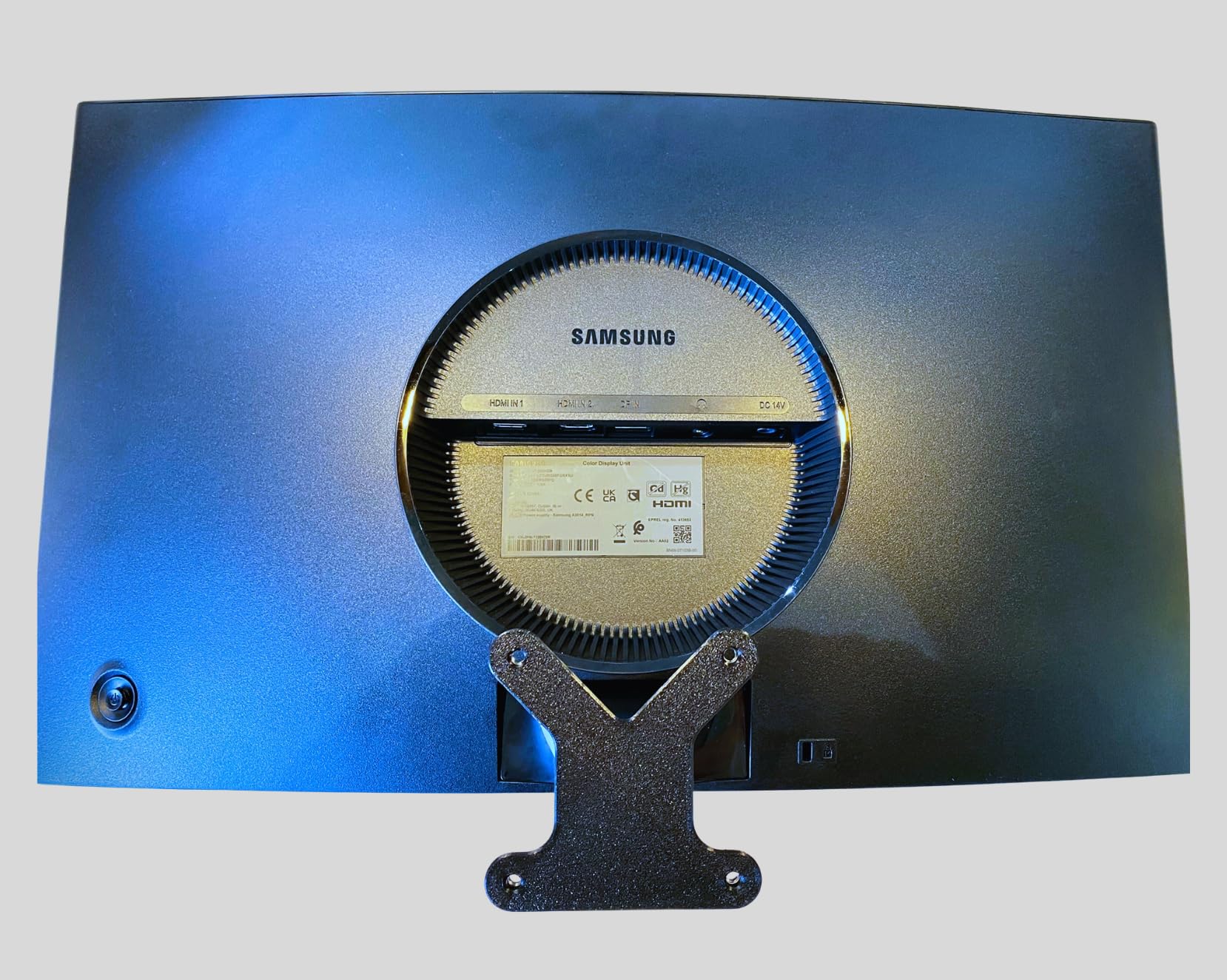 TI Solutions - Adattatore VESA compatibile con monitor curvi Samsung 24CRG50, LC24RG50, LC24RG5 e LC32F397 (VESA 75 x 75 mm)
