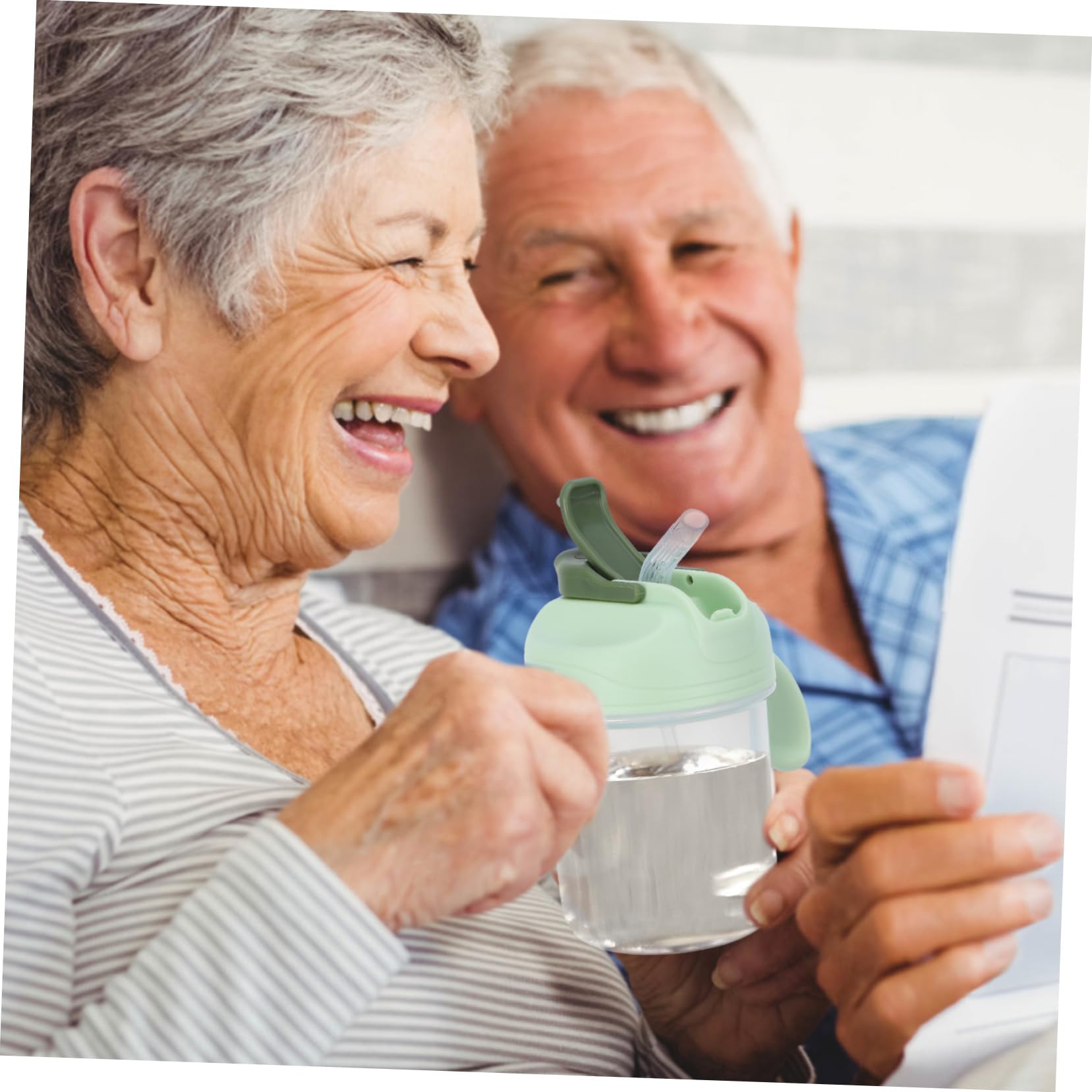 4piezas Vaso Antiderrame Con Pajita Para Adultos Mayores y Pacientes Taza De Agua Para Usar Acostado Diseño Prueba De Derrames Cuidado De Para Embarazadas y Con Disfagia