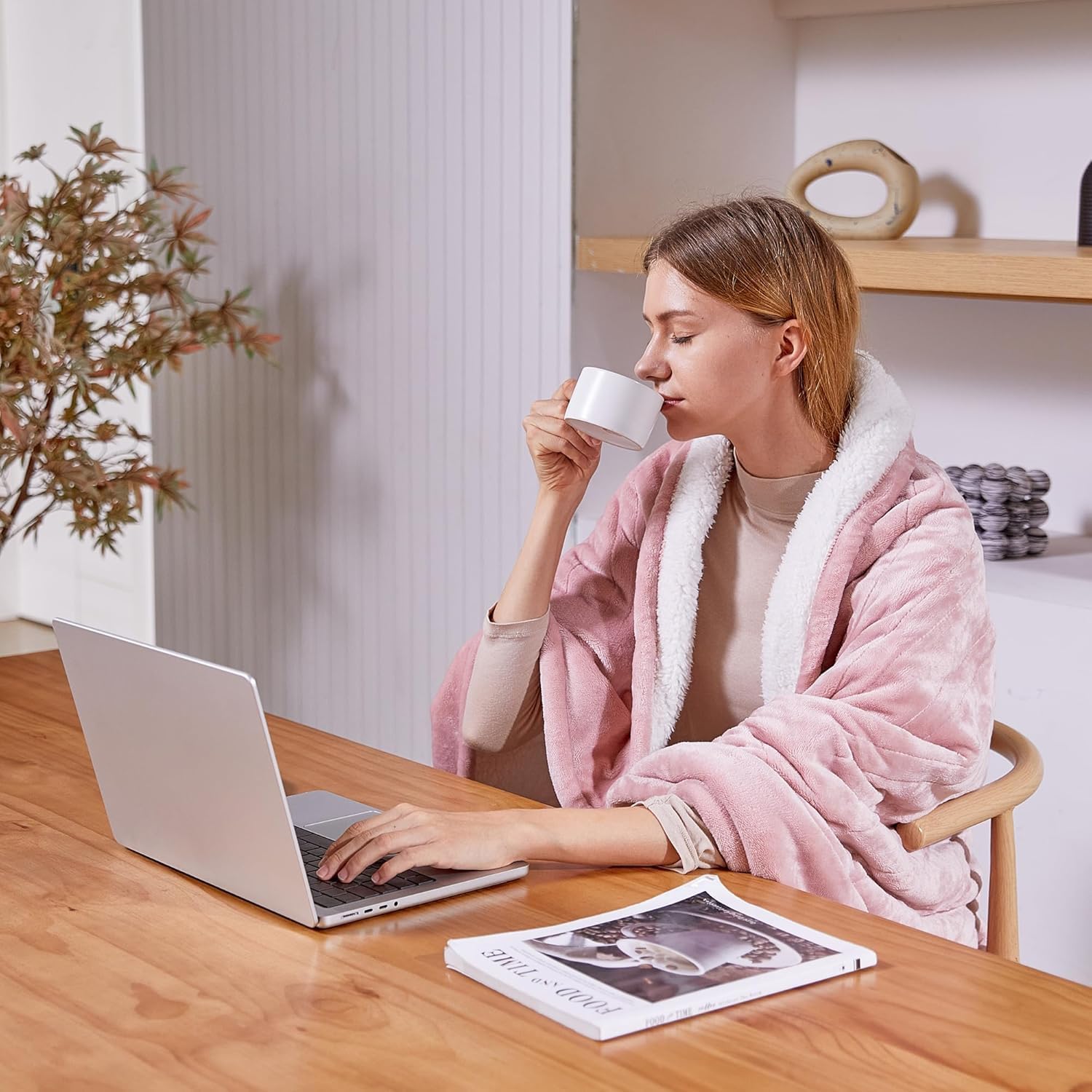 Dowin Pink Heated Blanket Full Size Throw Fleece Flannel Heating Warming Blankets with Auto Shut Off for Couch Office Chair Bed Adults Fuzzy Cozy Machine Washable 72x84