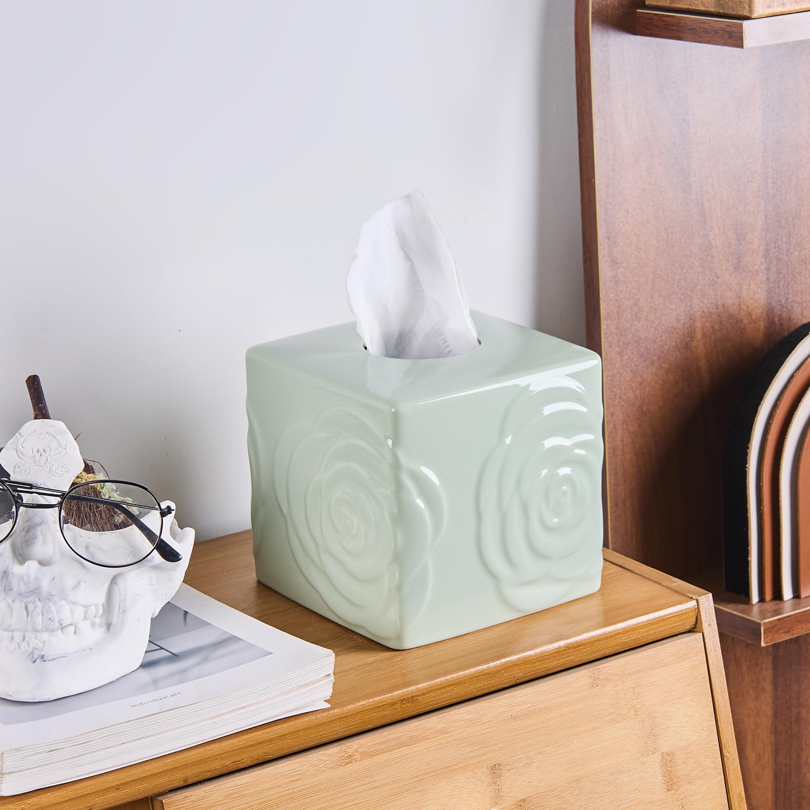 Housse de boîte à mouchoirs cubique en céramique vert clair avec rose – Grande boîte à mouchoirs carrée élégante pour salle de bain, chambre, bureau, comptoir de cuisine – Cadeau parfait pour