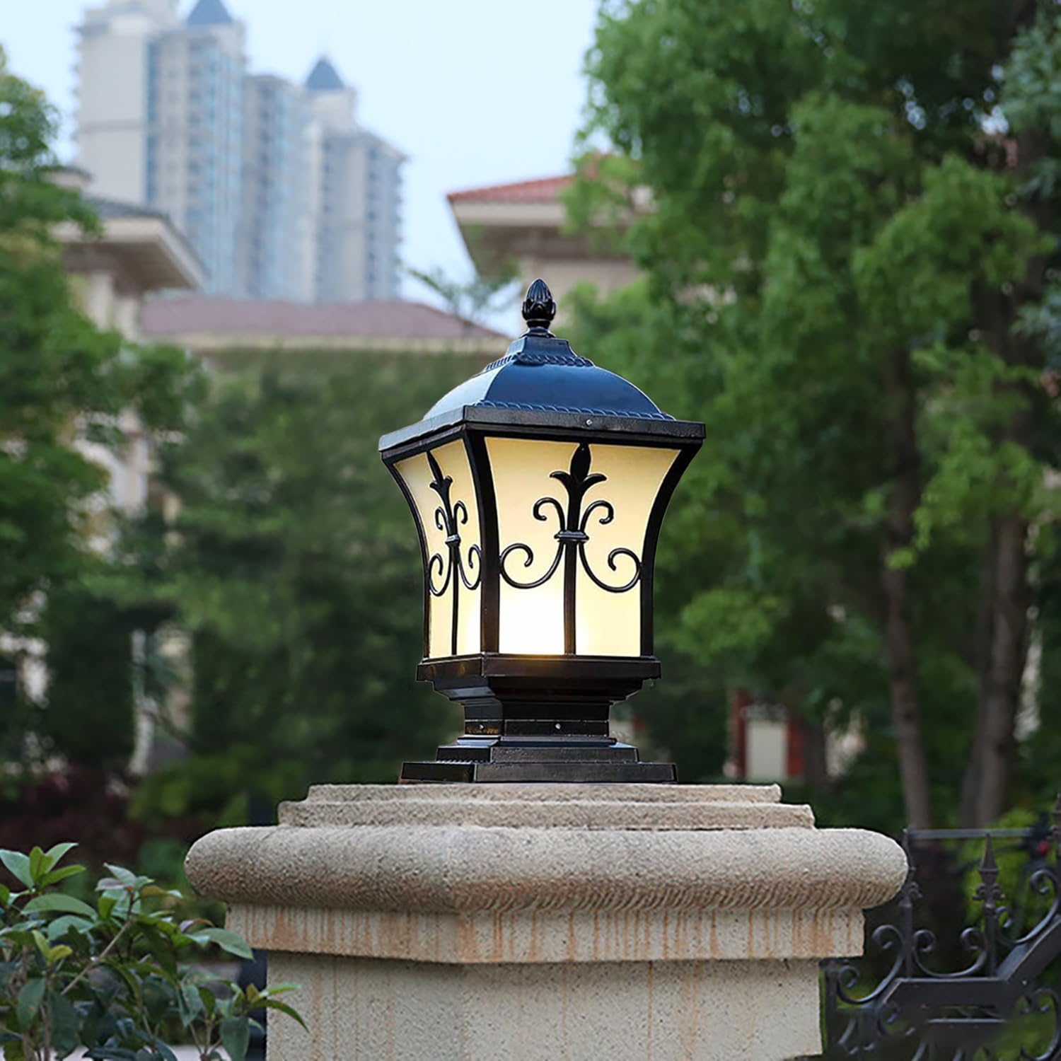 XINYASEE Lampade a colonna in metallo vintage in alluminio, E27 Luce esterno esterni Piedistallo,Lampada a colonna Park Villa,impermeabile Luce del pilastro del portico (dimensioni ridotte:38CM)