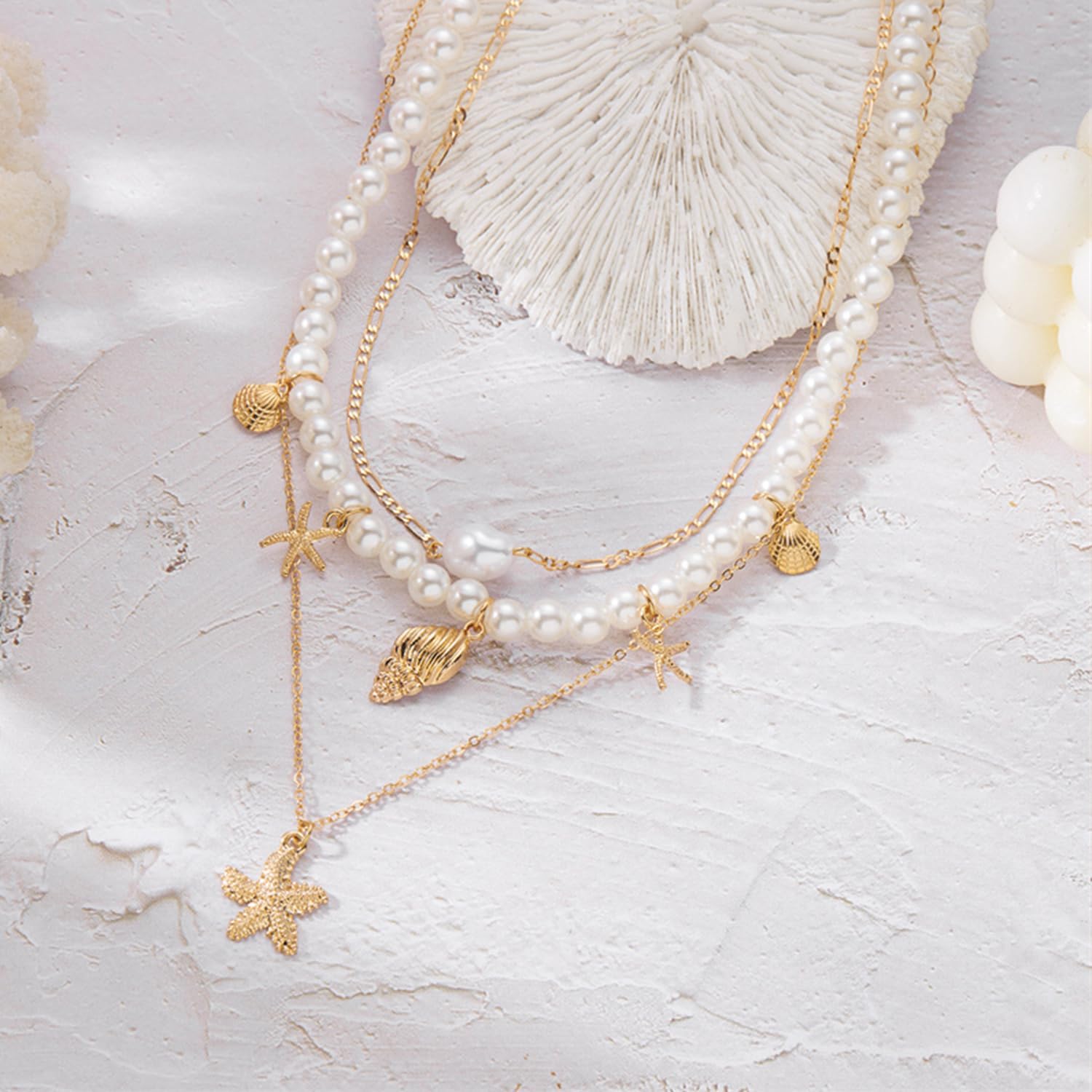 RINHOO Starfish Shell Pearl Collar Necklace for Women Layered Boho Beach Jewelry Trendy Summer Adjustable Choker