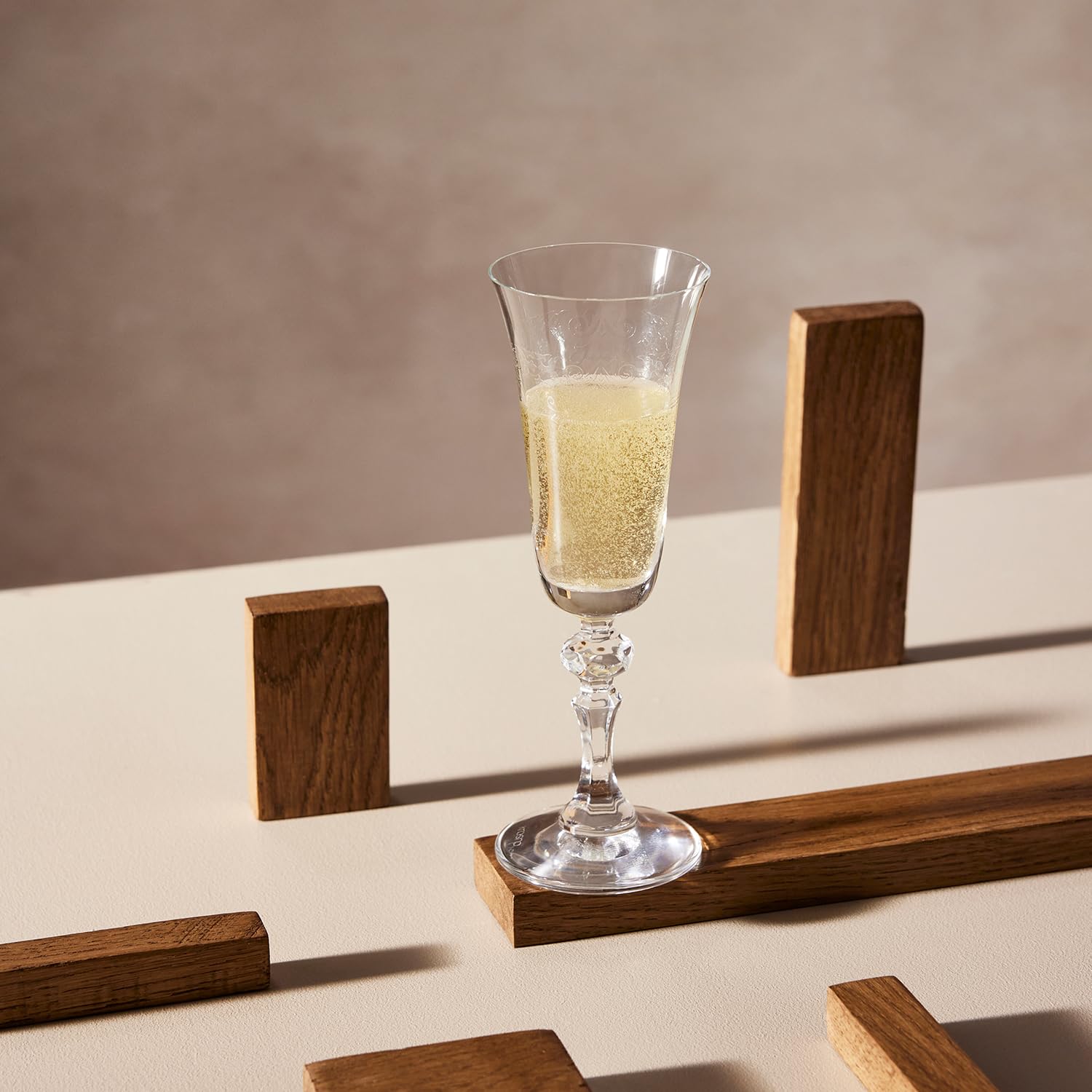 Krosno – Kieliszki do Szampana 165 ml – Zestaw 6 sztuk – Kolekcja Krista – Kryształ Bezołowiowy – Elegancki Design i Zdobiona Nóżka