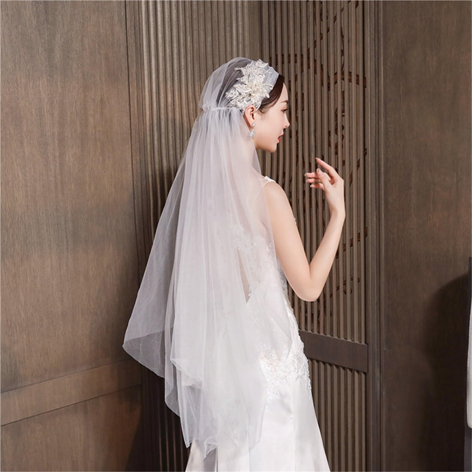 Velo da sposa punta delle dita con bordo decorato con perline – Velo da sposa in poliestere a 1 strato for accessori da sposa dal design elegante